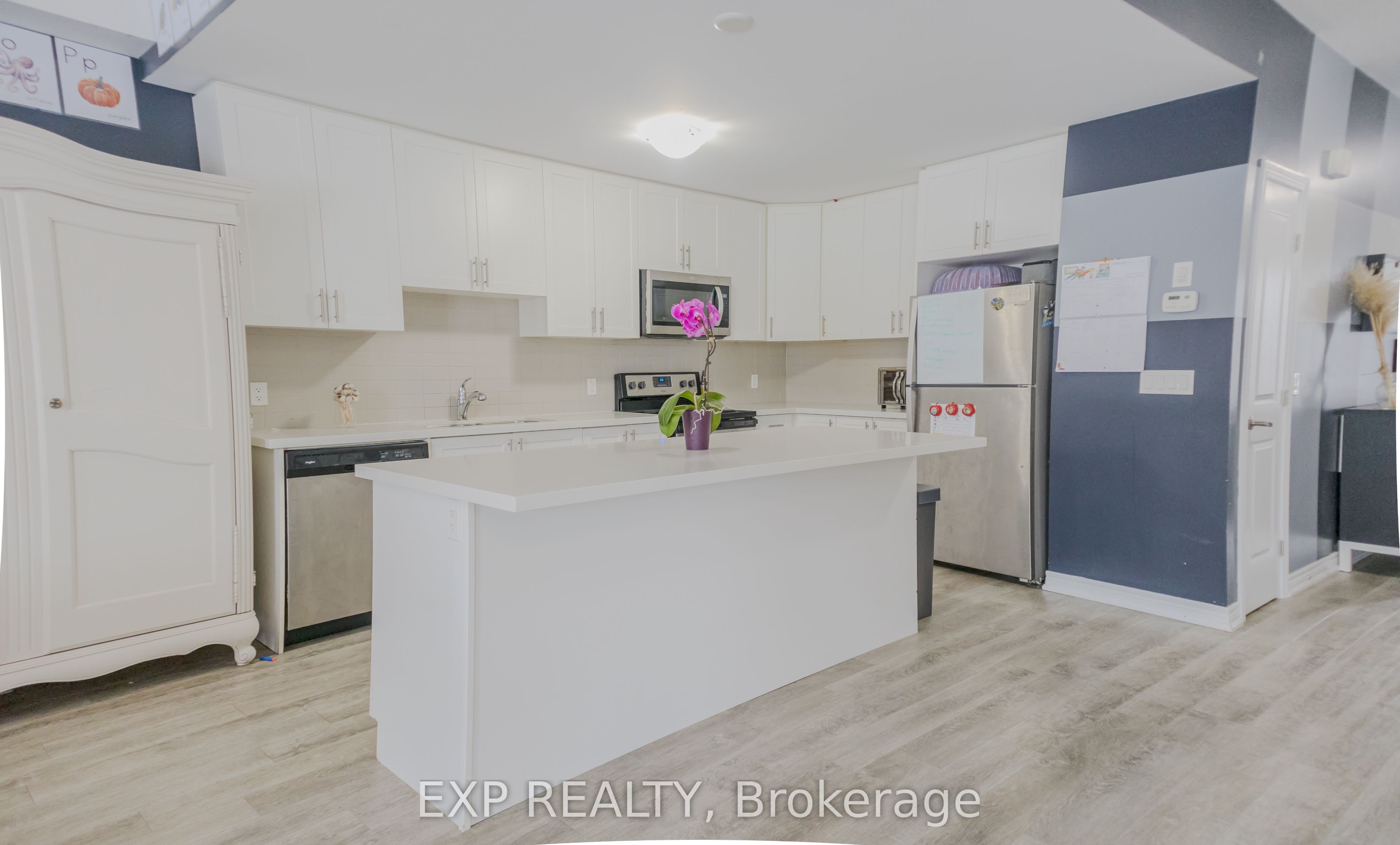 77 Diana Ave Avenue 67 Property Photo 15