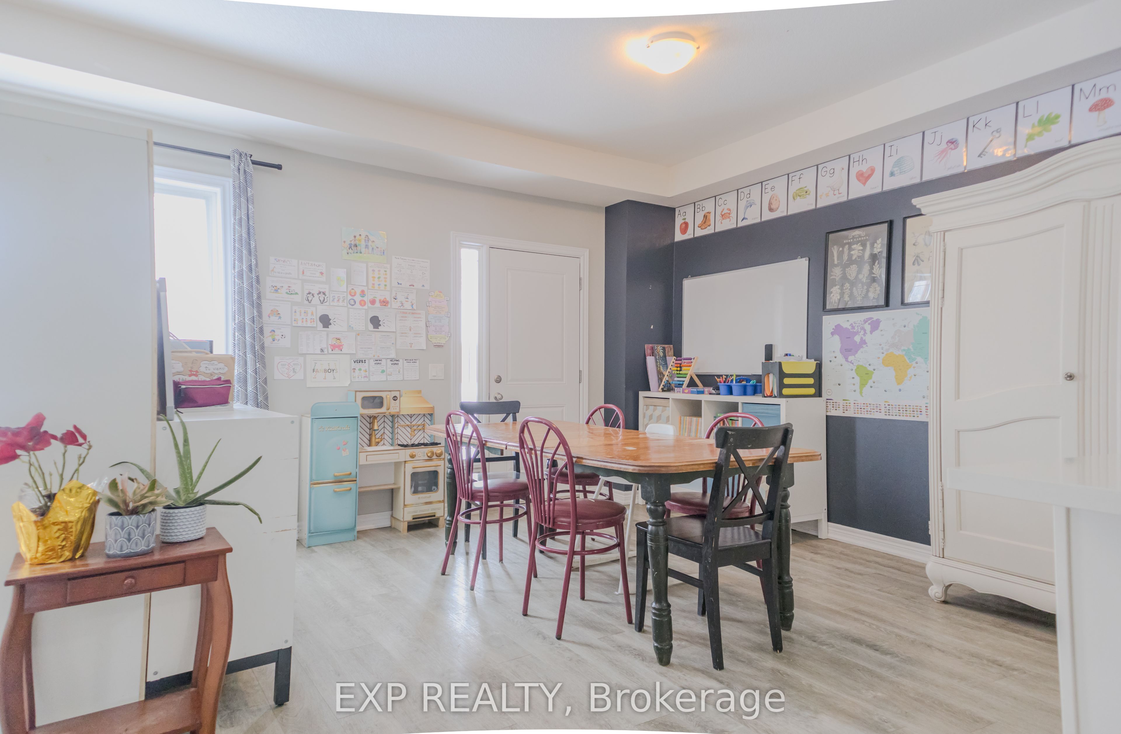 77 Diana Ave Avenue 67 Property Photo 16