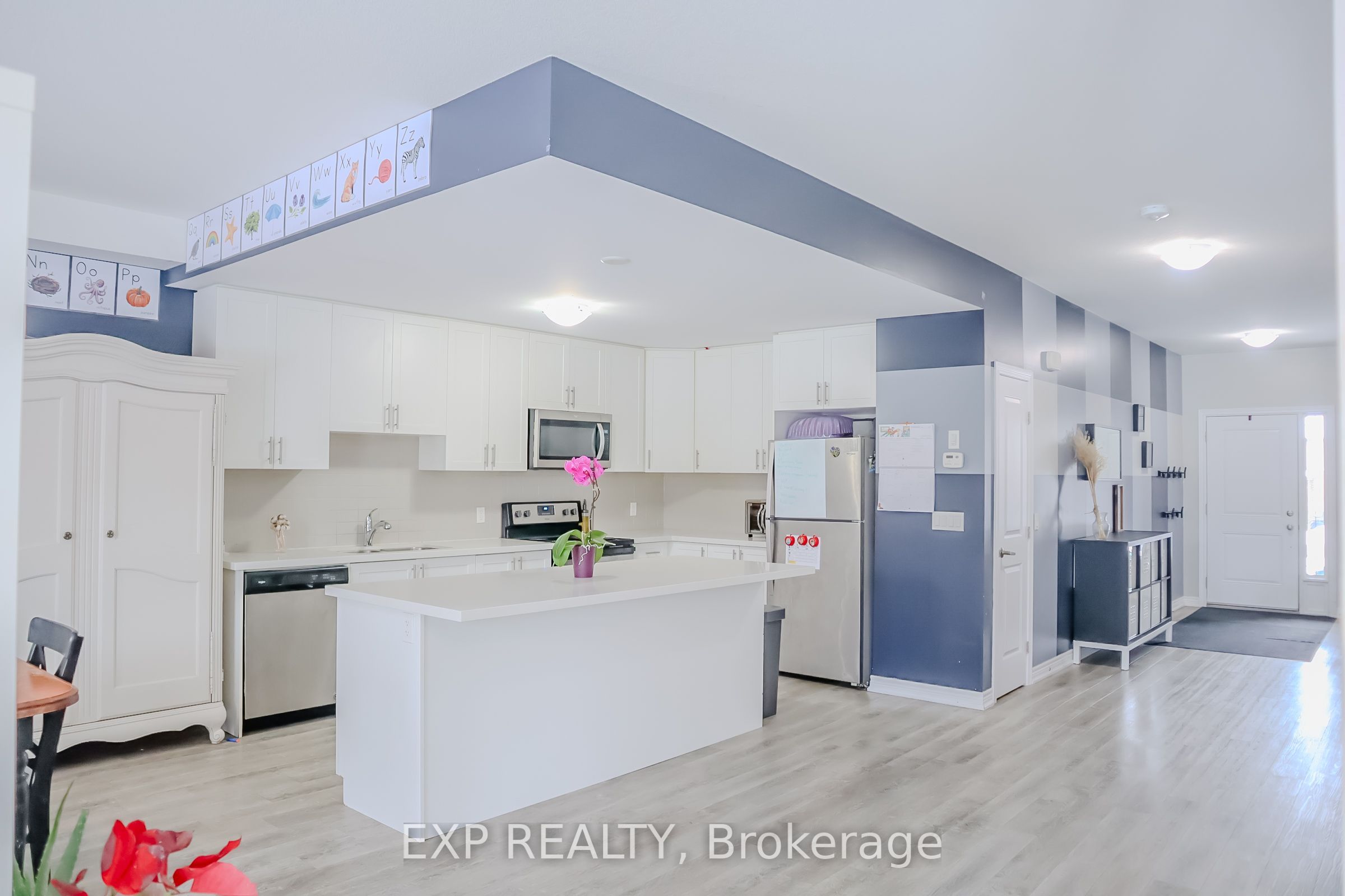 77 Diana Ave Avenue 67 Property Photo 24