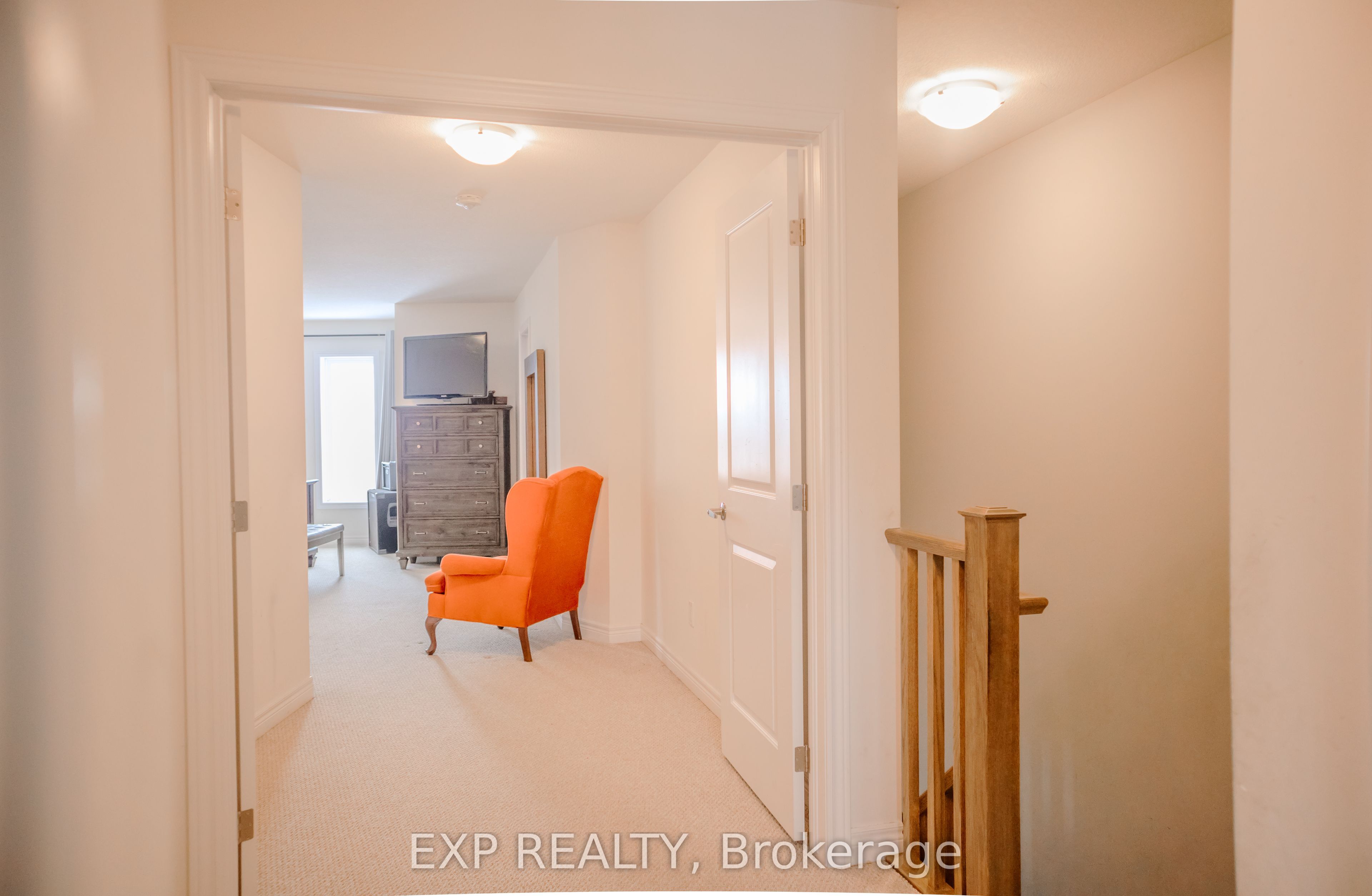 77 Diana Ave Avenue 67 Property Photo 25