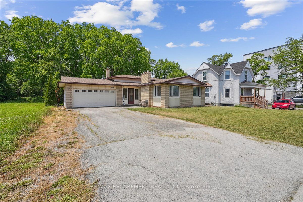 4498 Ontario Street Property Photo 1