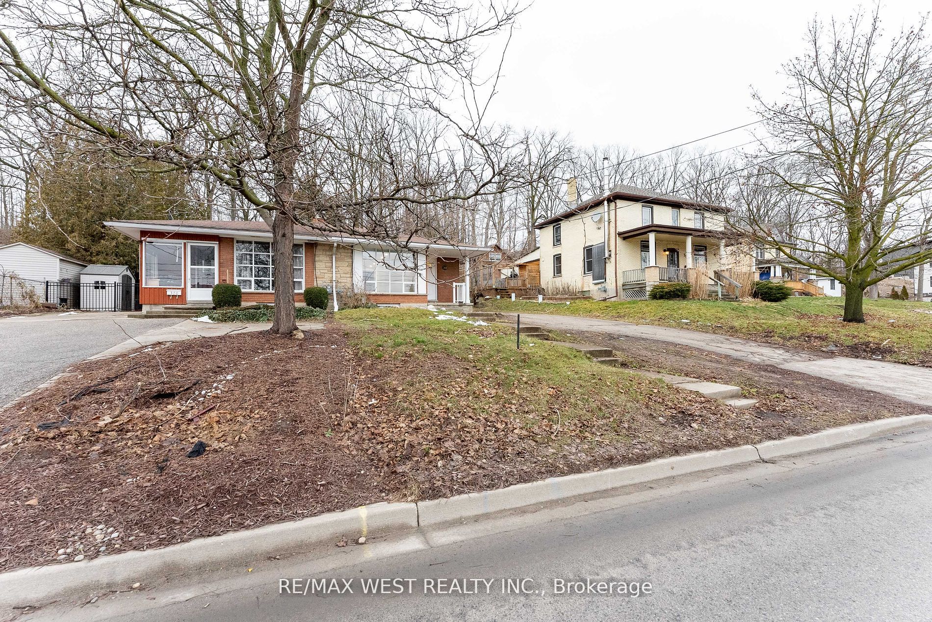 368 Fountain Street Upper Property Photo 2