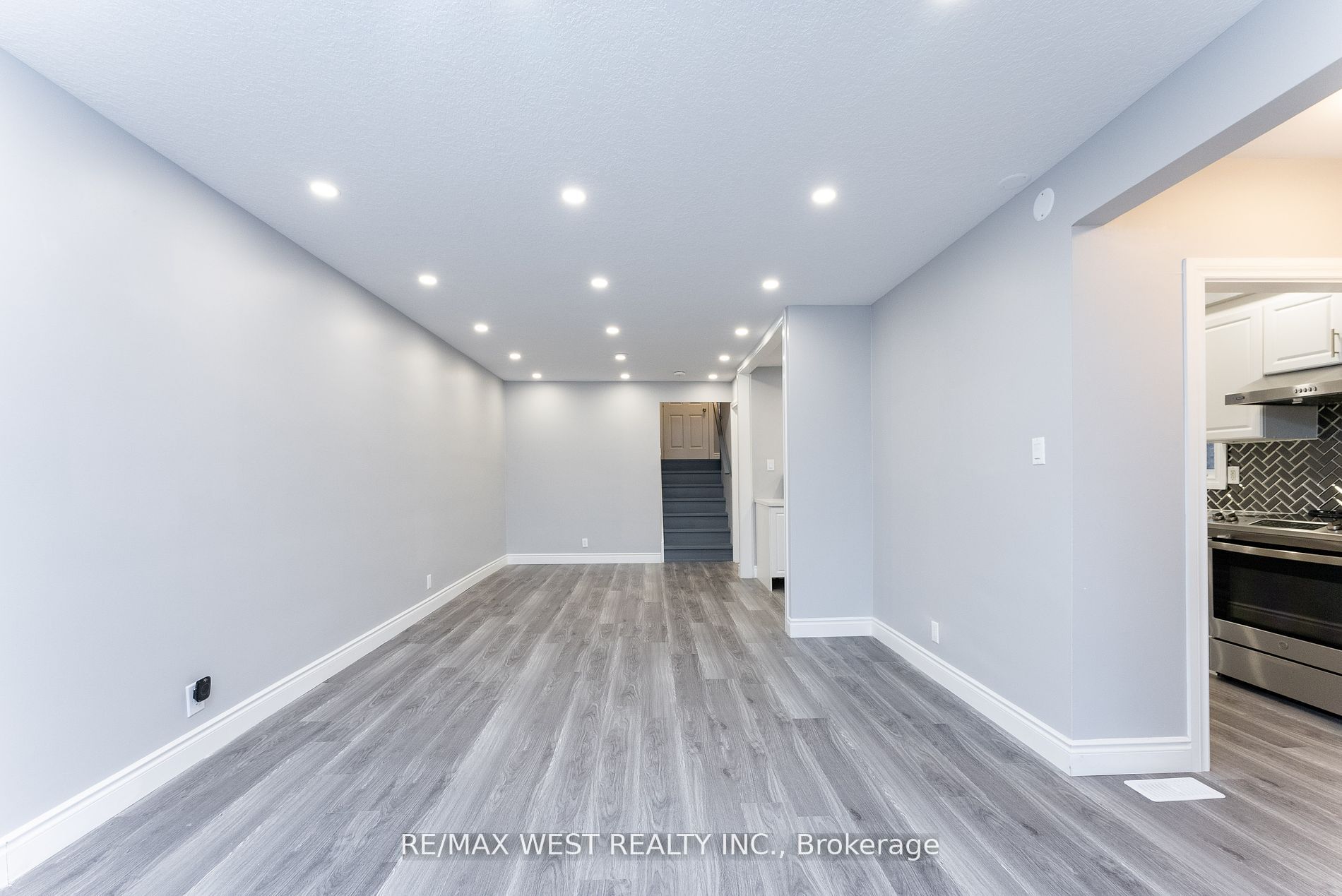 368 Fountain Street Upper Property Photo 4