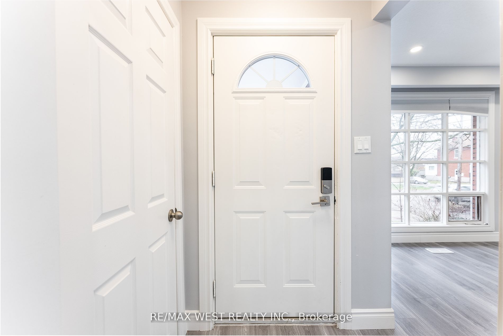 368 Fountain Street Upper Property Photo 11