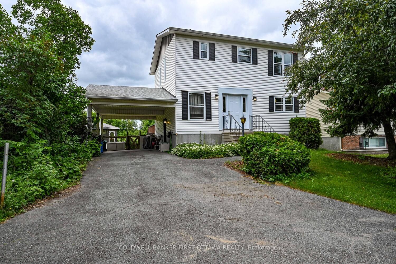22 Poole Creek Crescent Property Photo 1