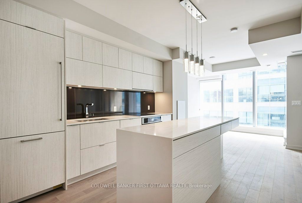 101 Queen Street 1101 Property Photo 5