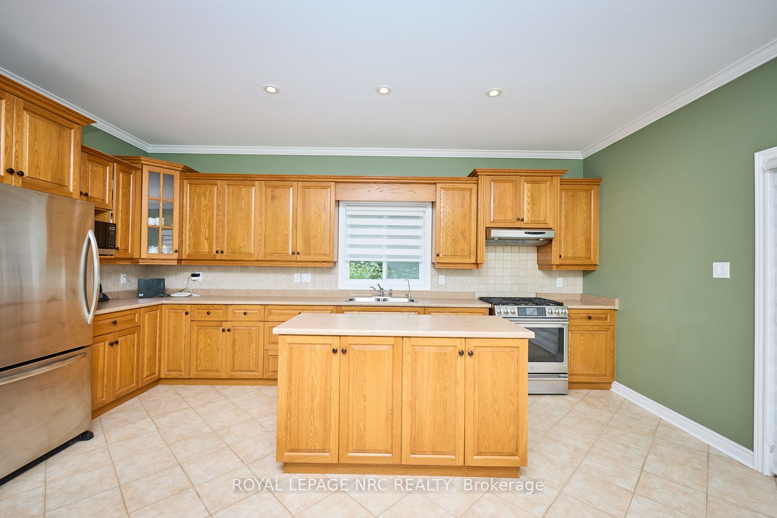 4100 Kalar Road Property Photo 11