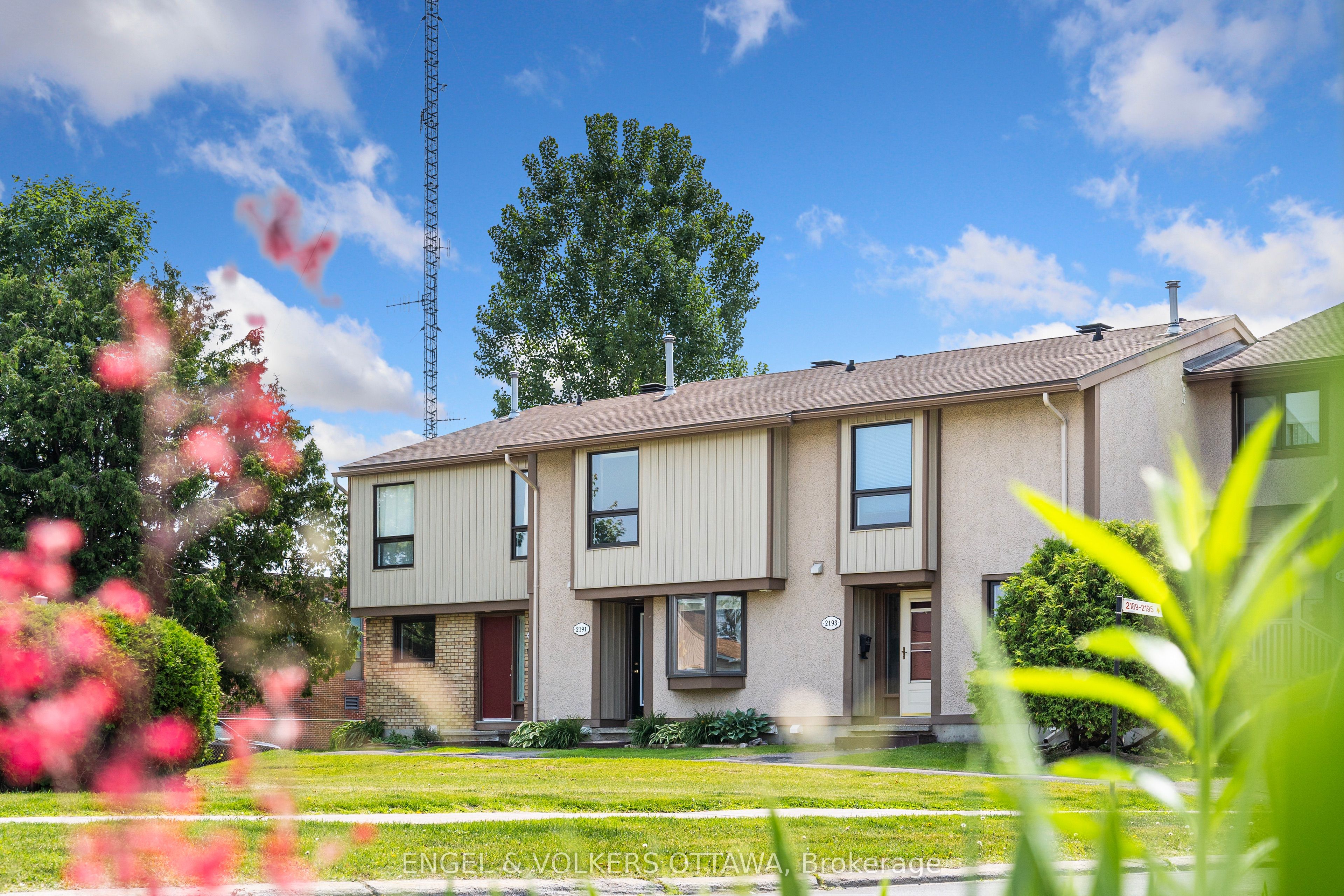 #124 - 2191 Stonehenge Crescent