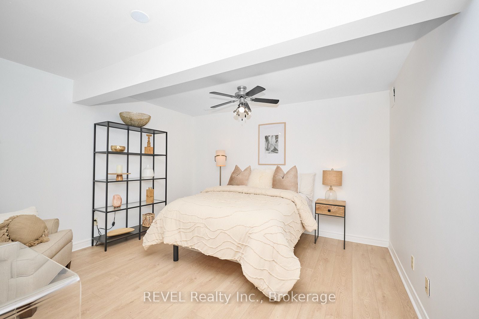 26 Vintners Lane Property Photo 32