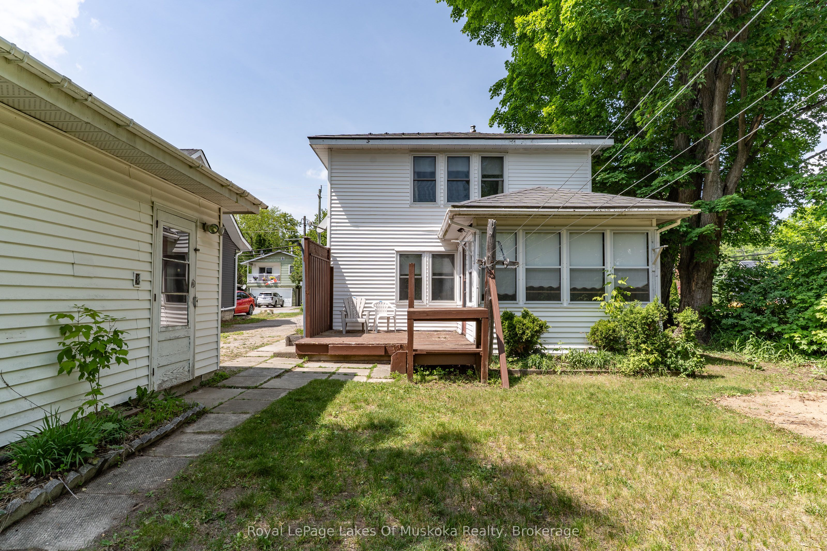 156 Dill Street Property Photo 4