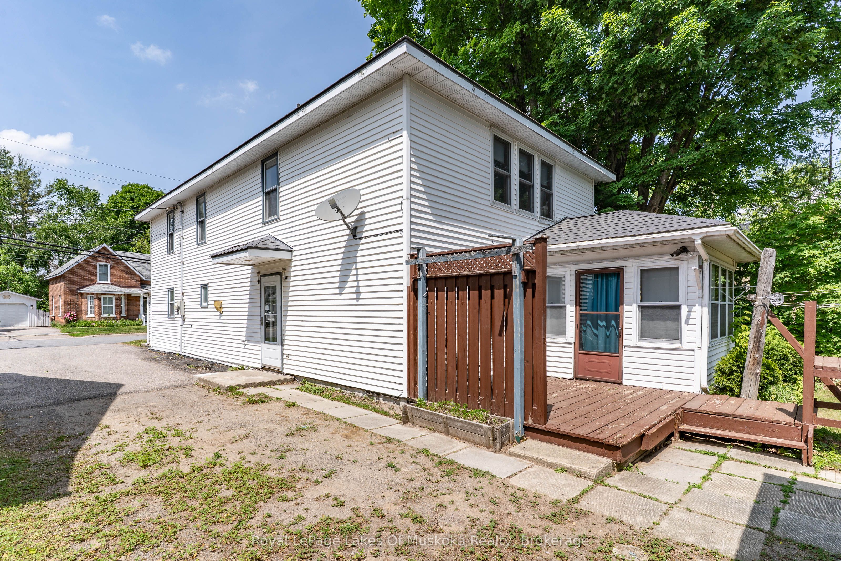 156 Dill Street Property Photo 29