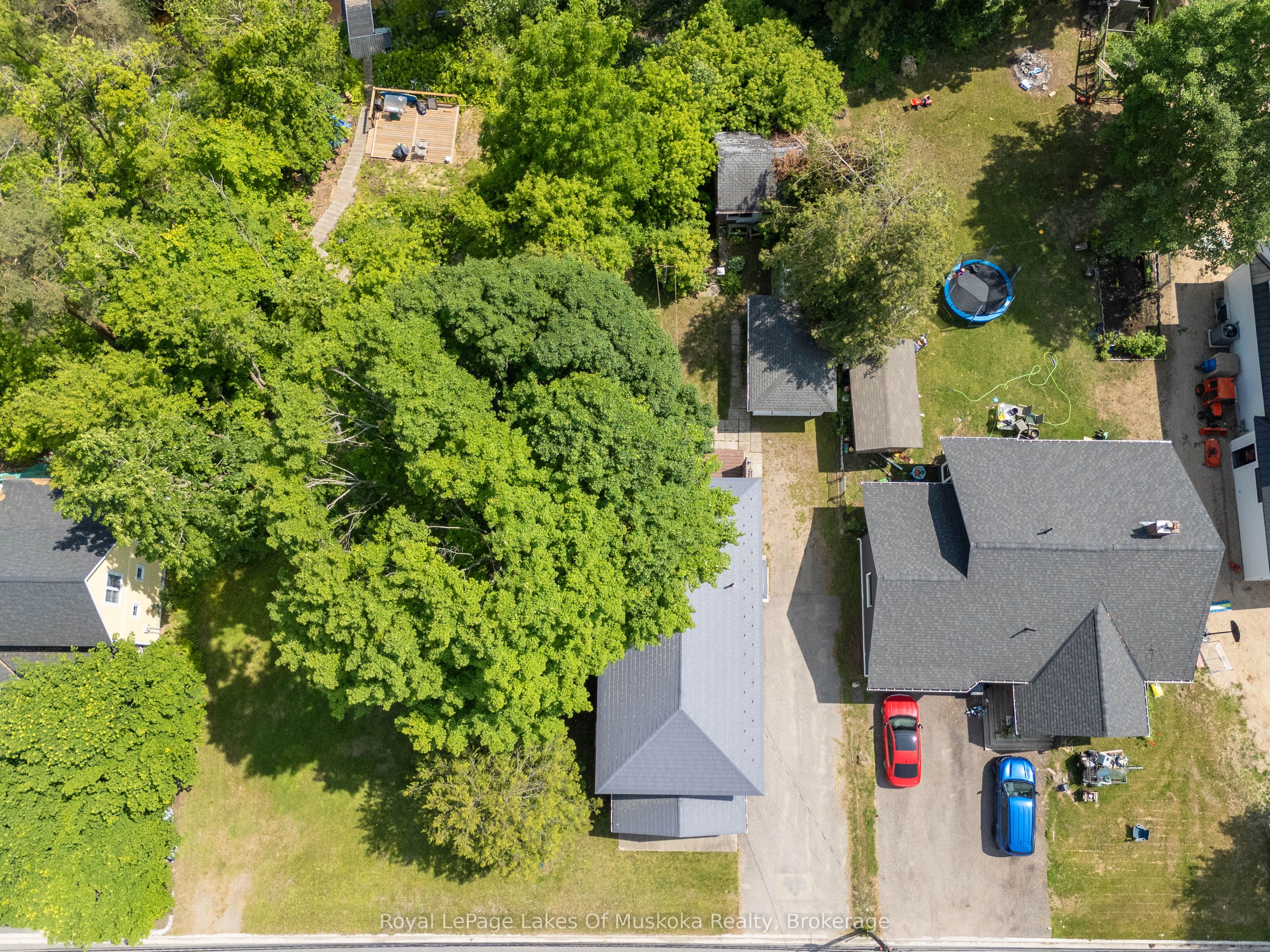 156 Dill Street Property Photo 34