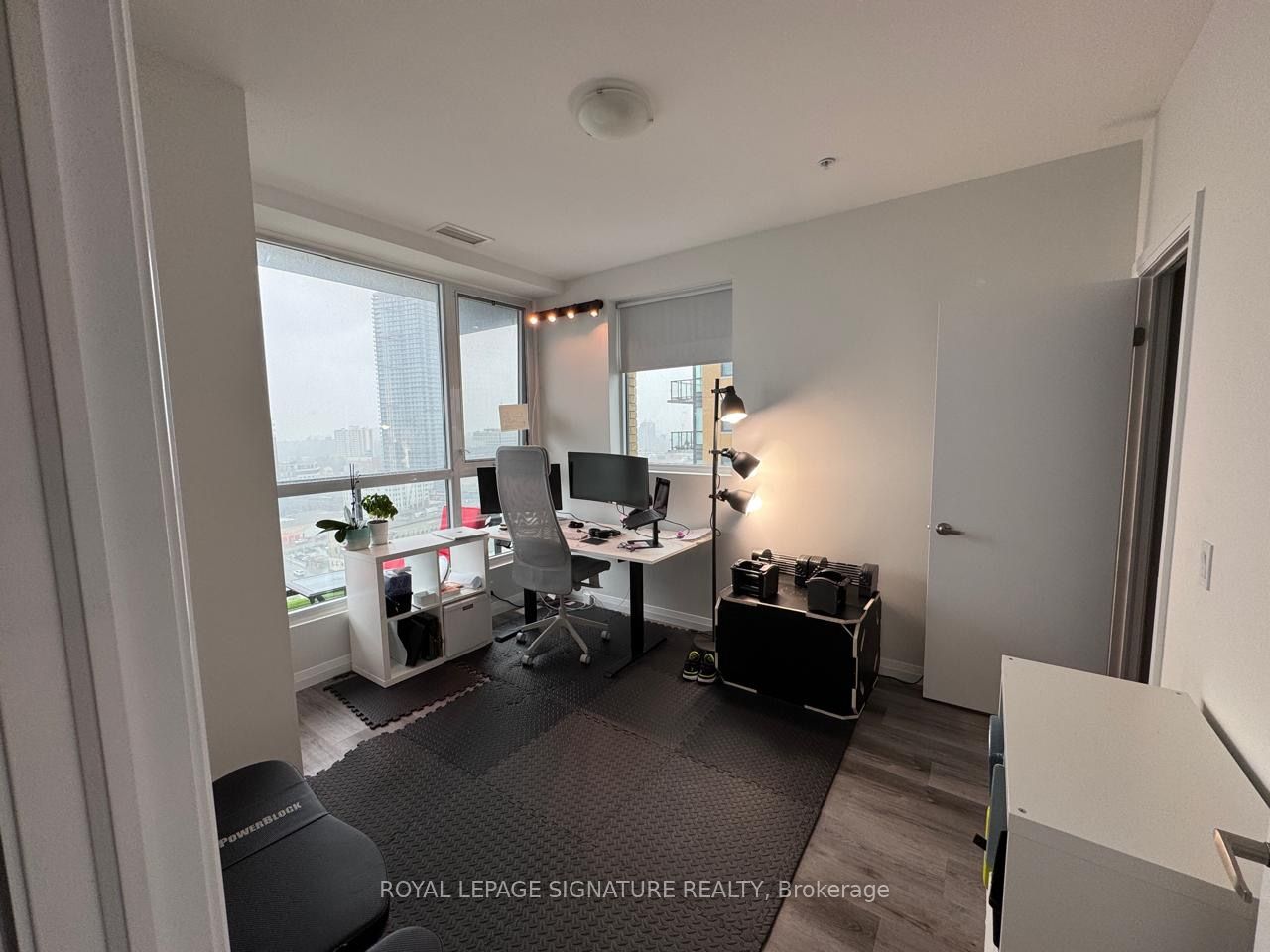 104 Garment Street 1602 Property Photo 38