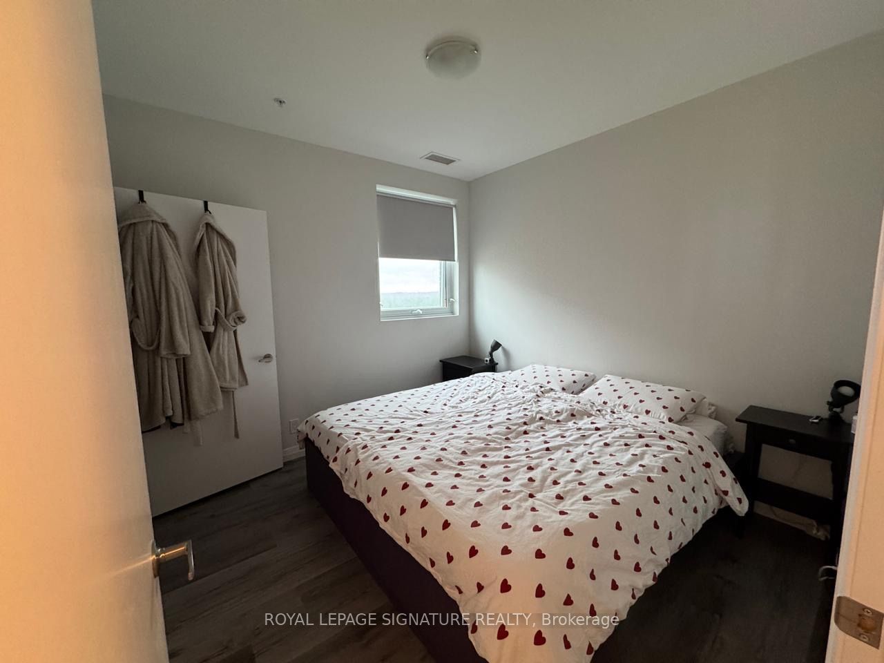 104 Garment Street 1602 Property Photo 39