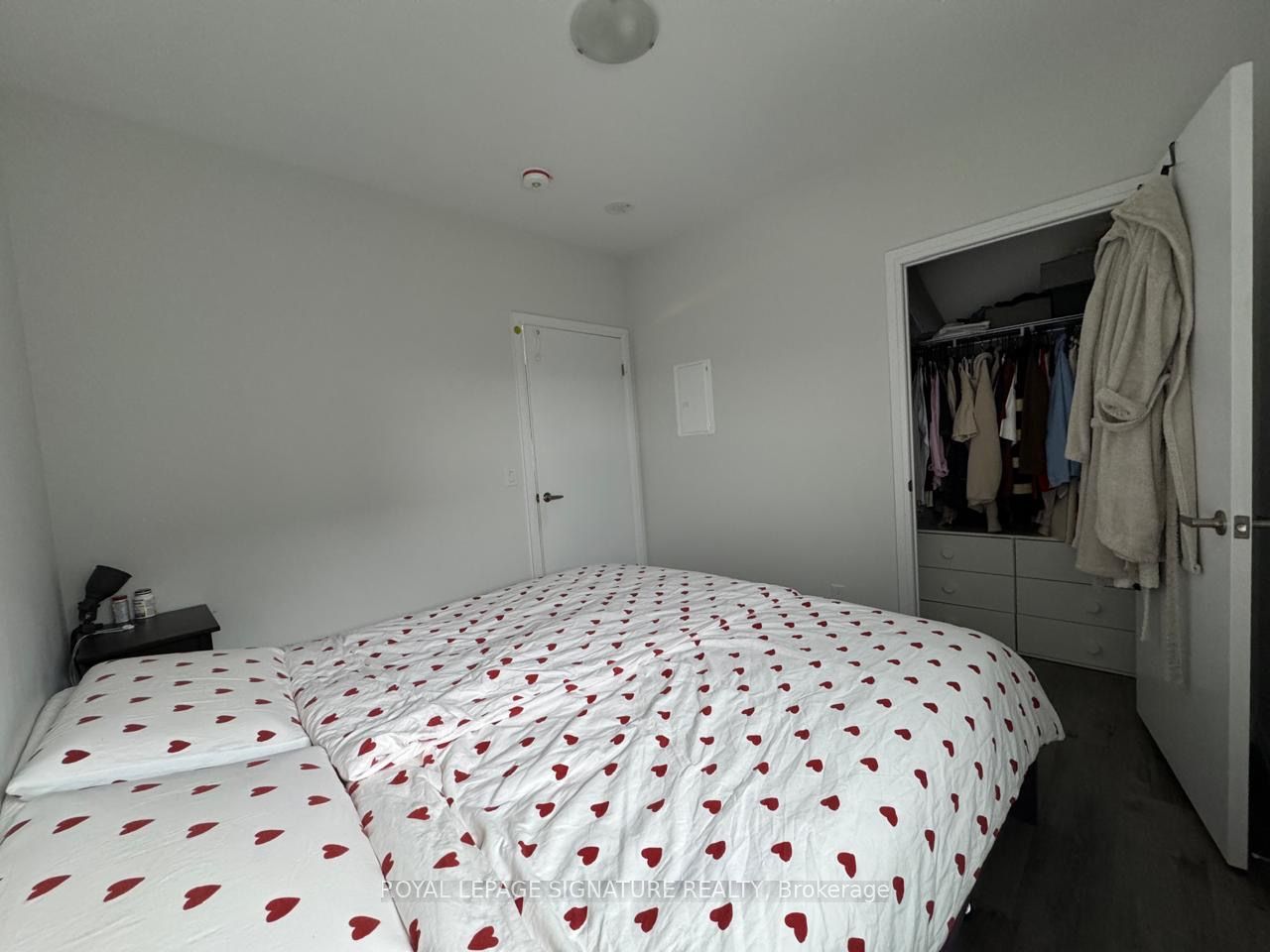 104 Garment Street 1602 Property Photo 40