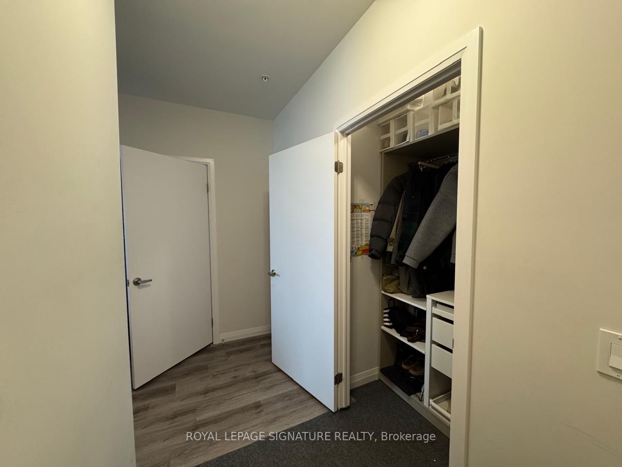 104 Garment Street 1602 Property Photo 44