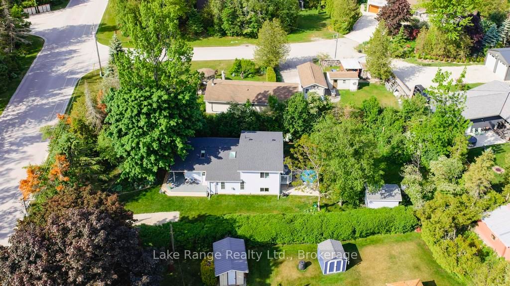 269 Huron Road Property Photo 5
