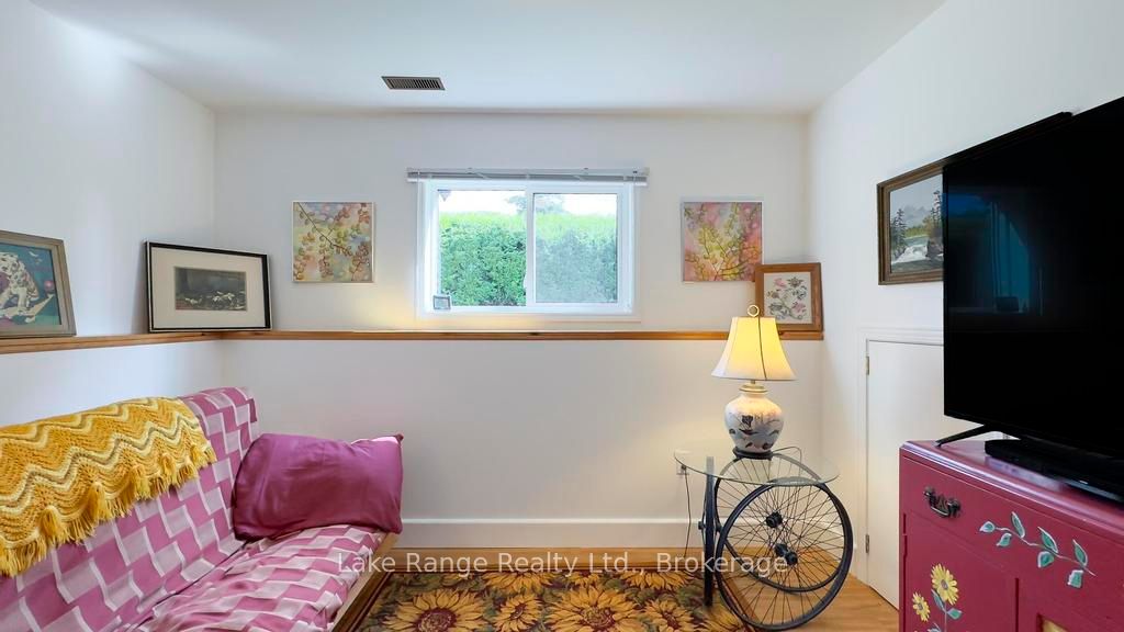 269 Huron Road Property Photo 25