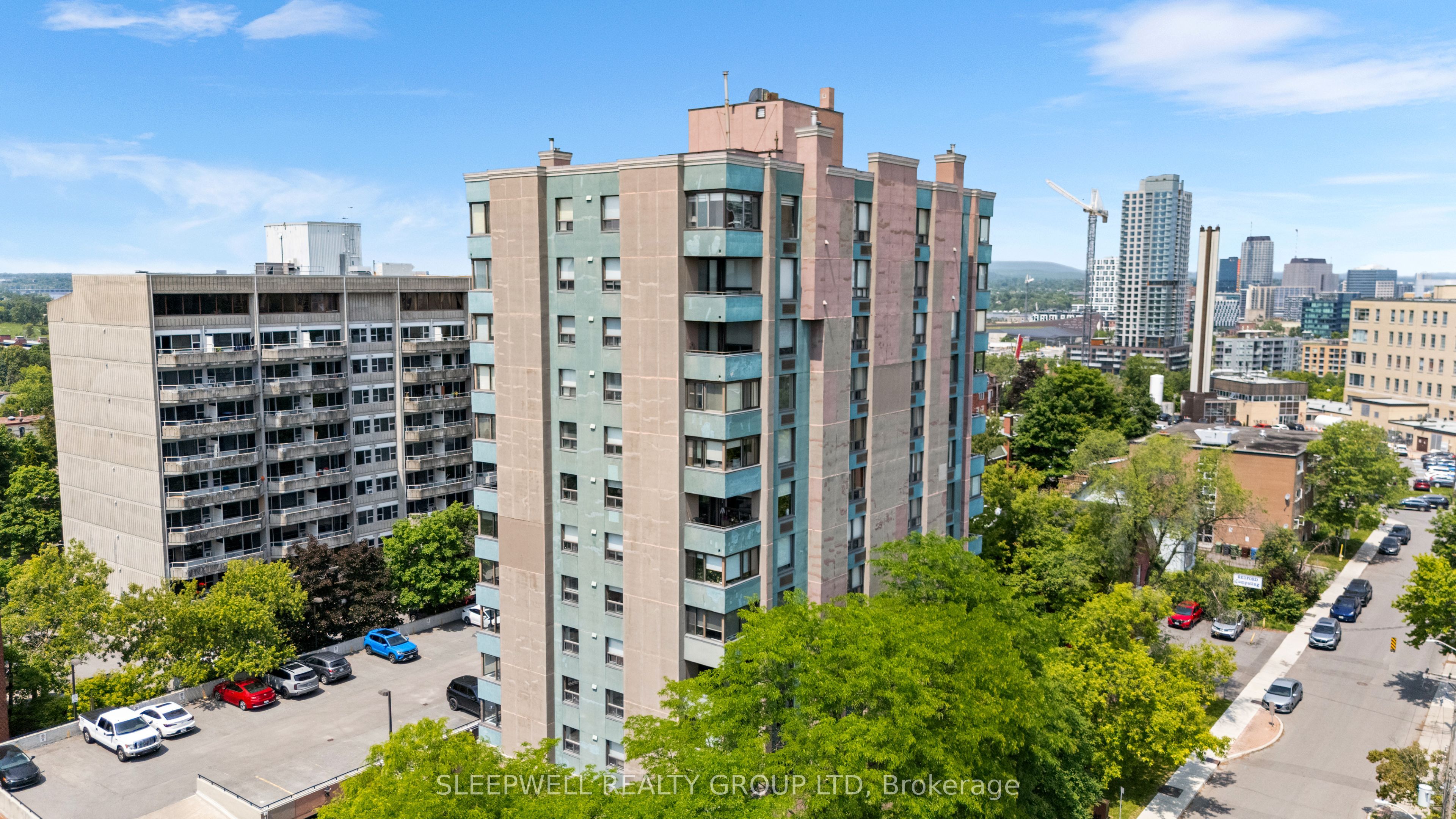 #704 - 40 Arthur Street
