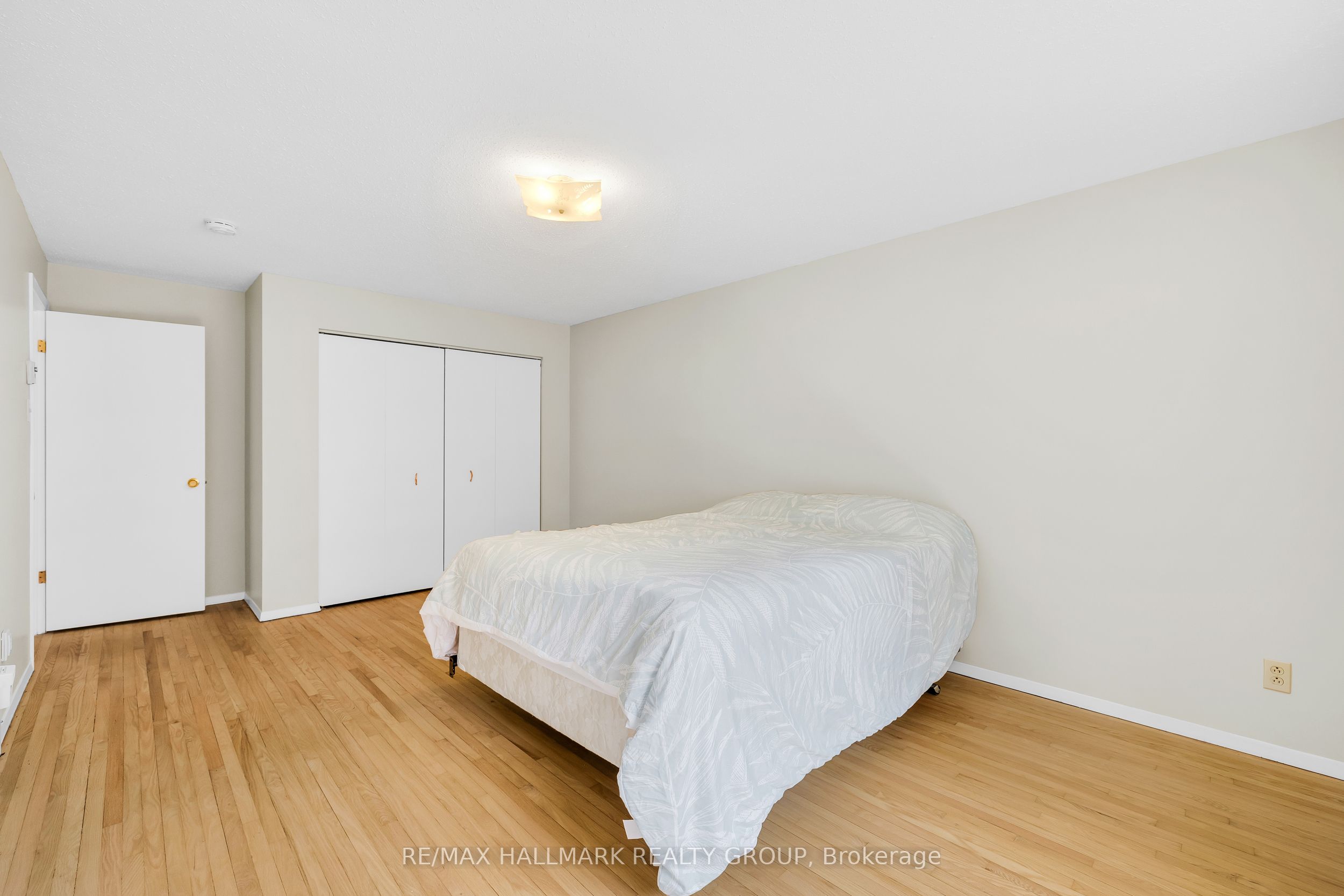 4 Roberta Crescent Property Photo 30