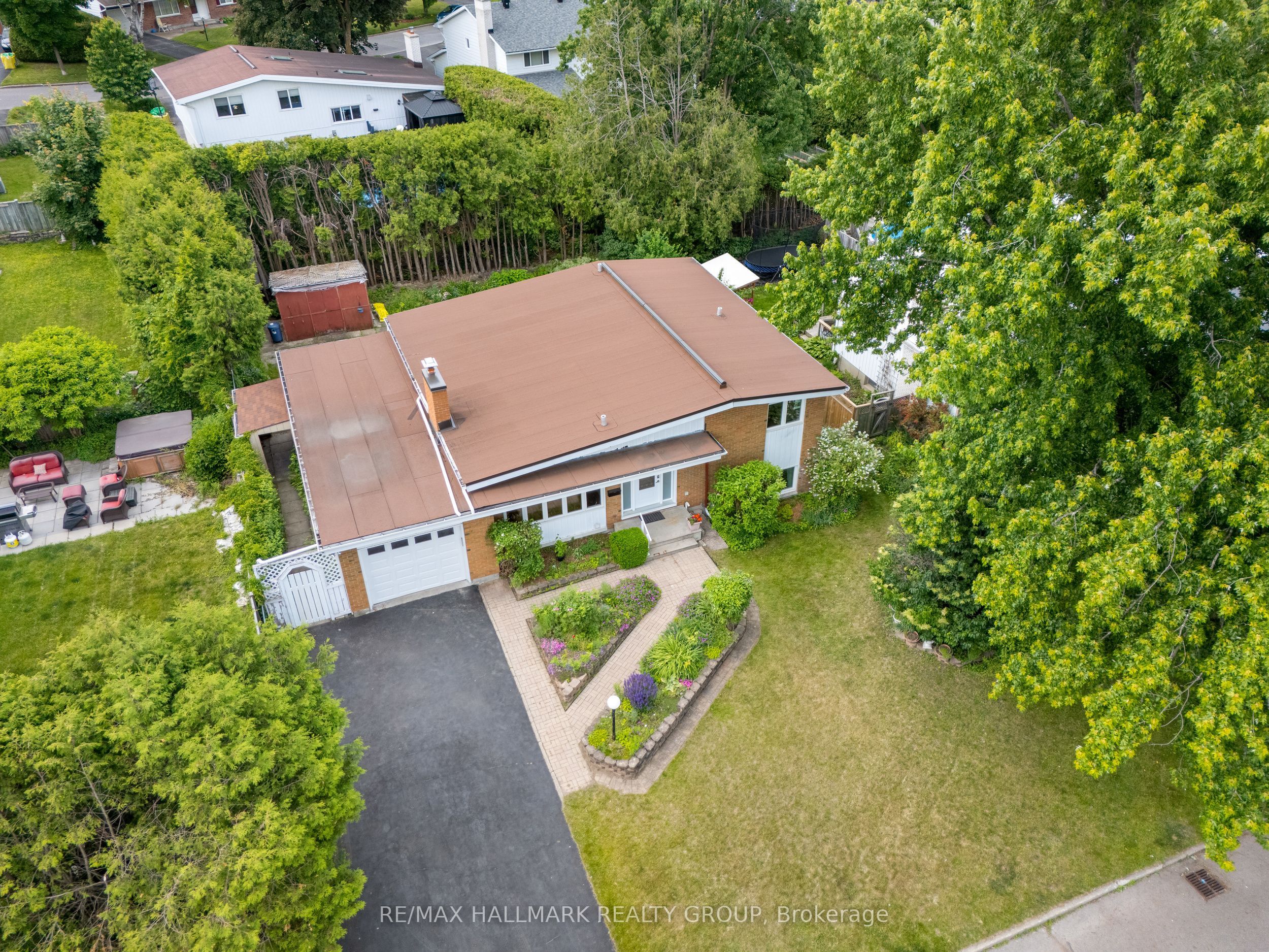4 Roberta Crescent Property Photo 44