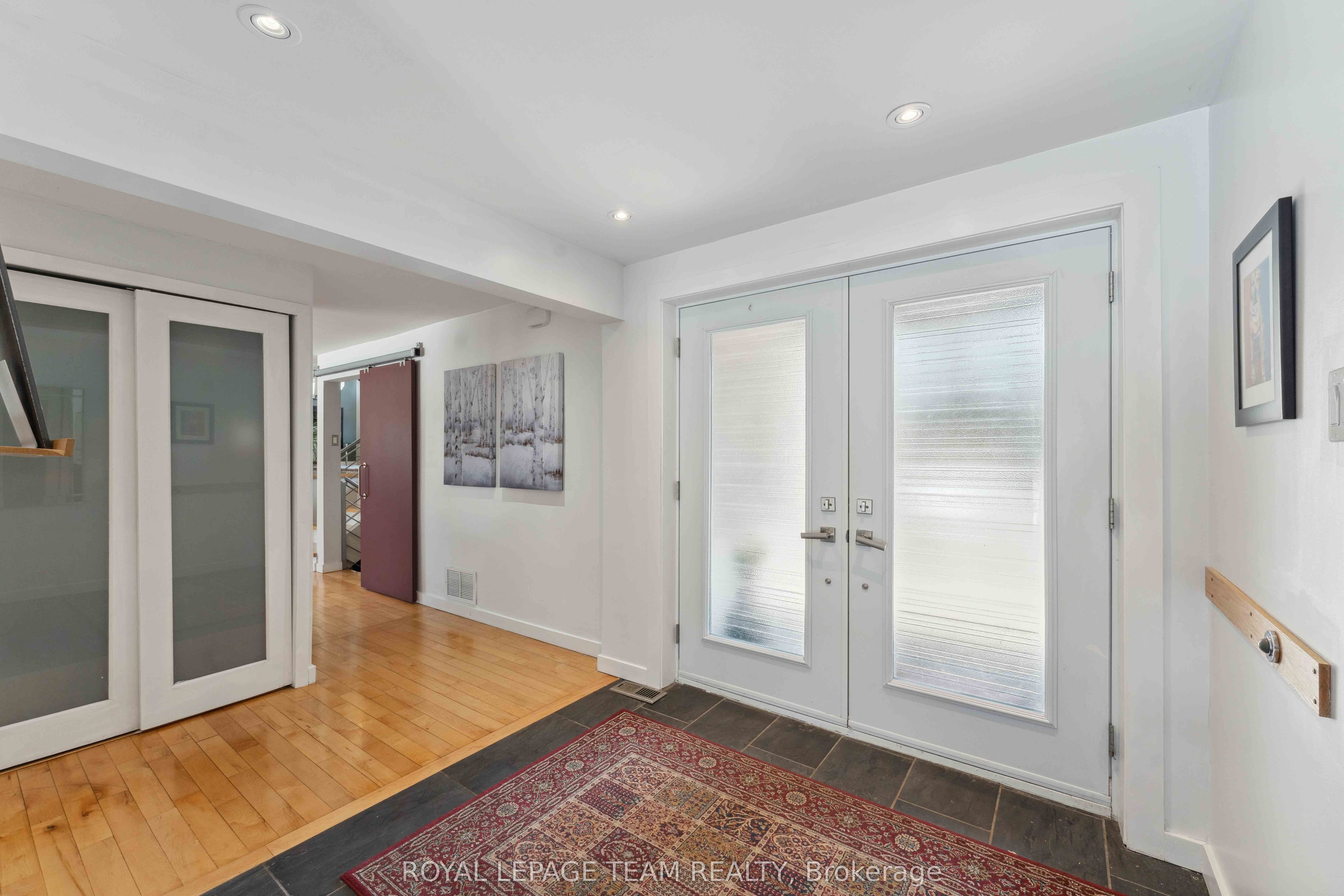 9 Burnbank Street Property Photo 6