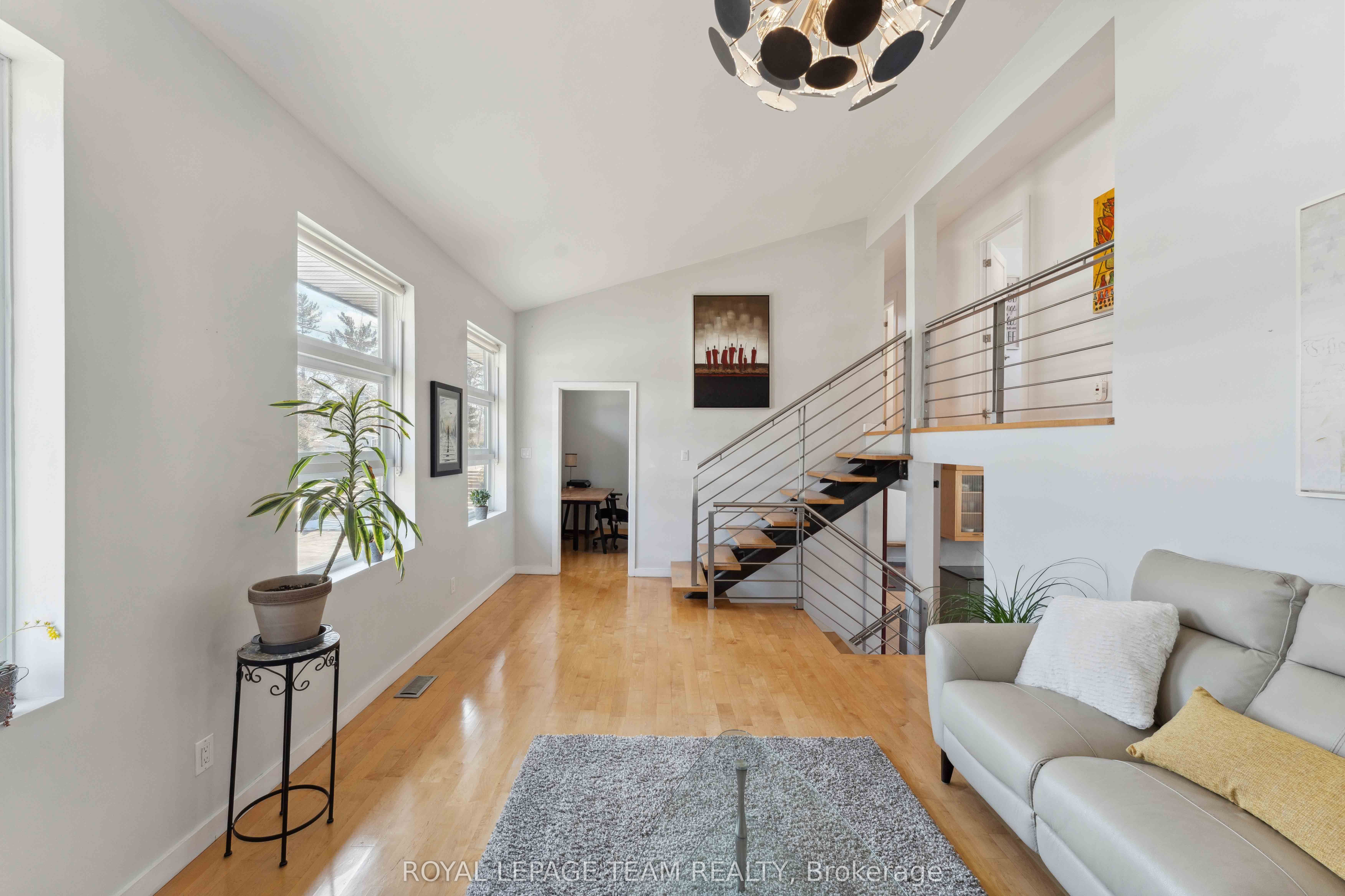 9 Burnbank Street Property Photo 18