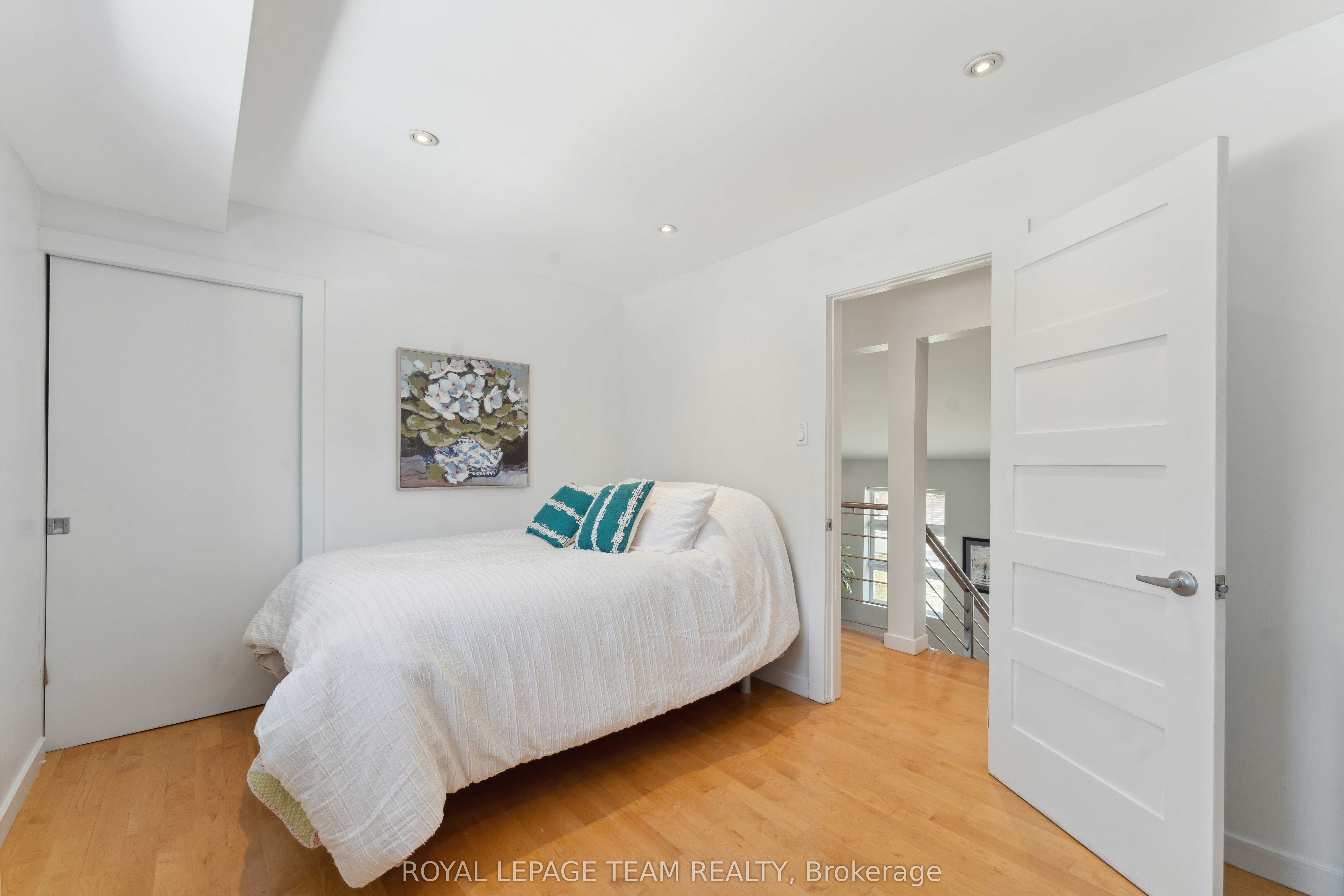 9 Burnbank Street Property Photo 32