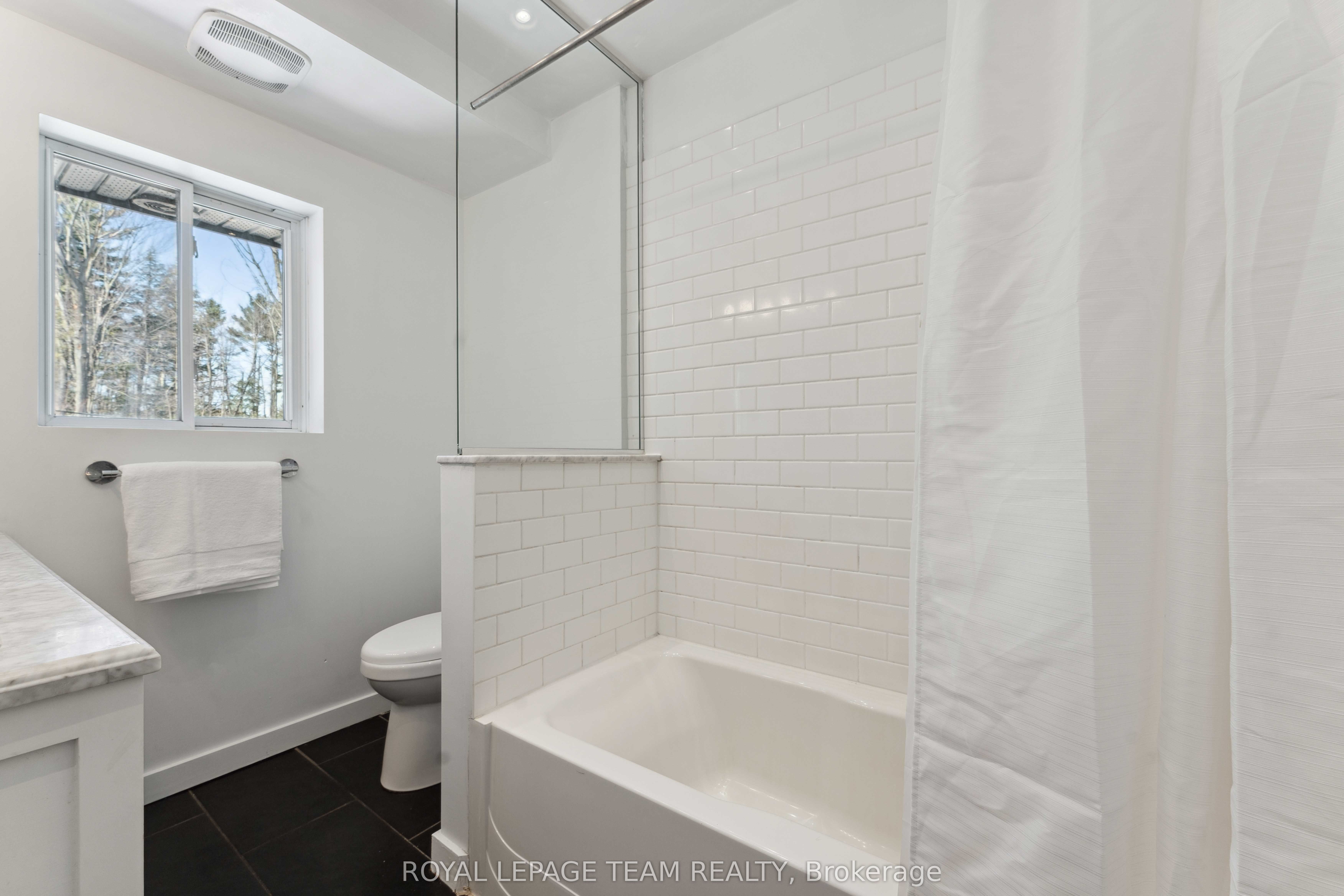 9 Burnbank Street Property Photo 35