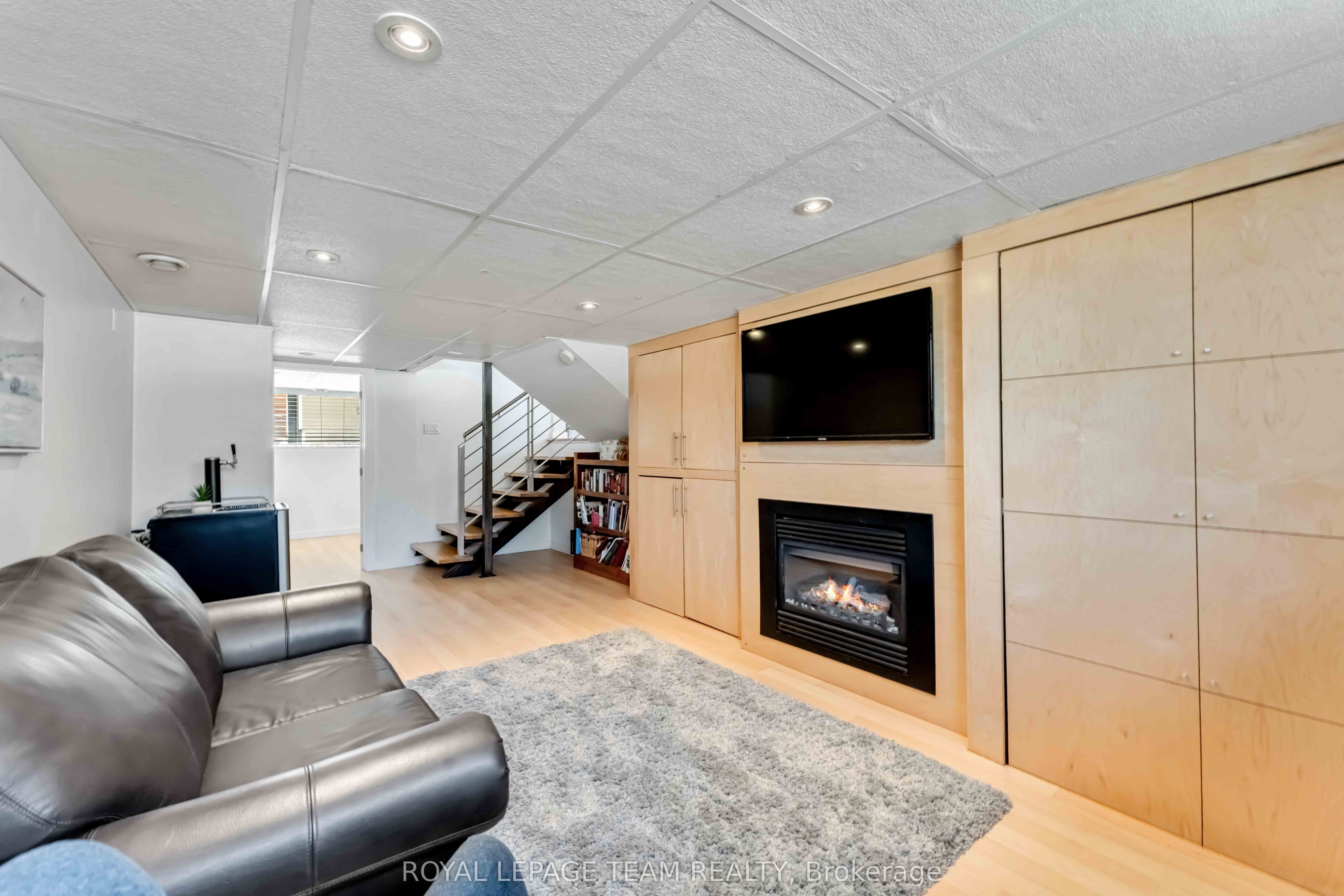 9 Burnbank Street Property Photo 40