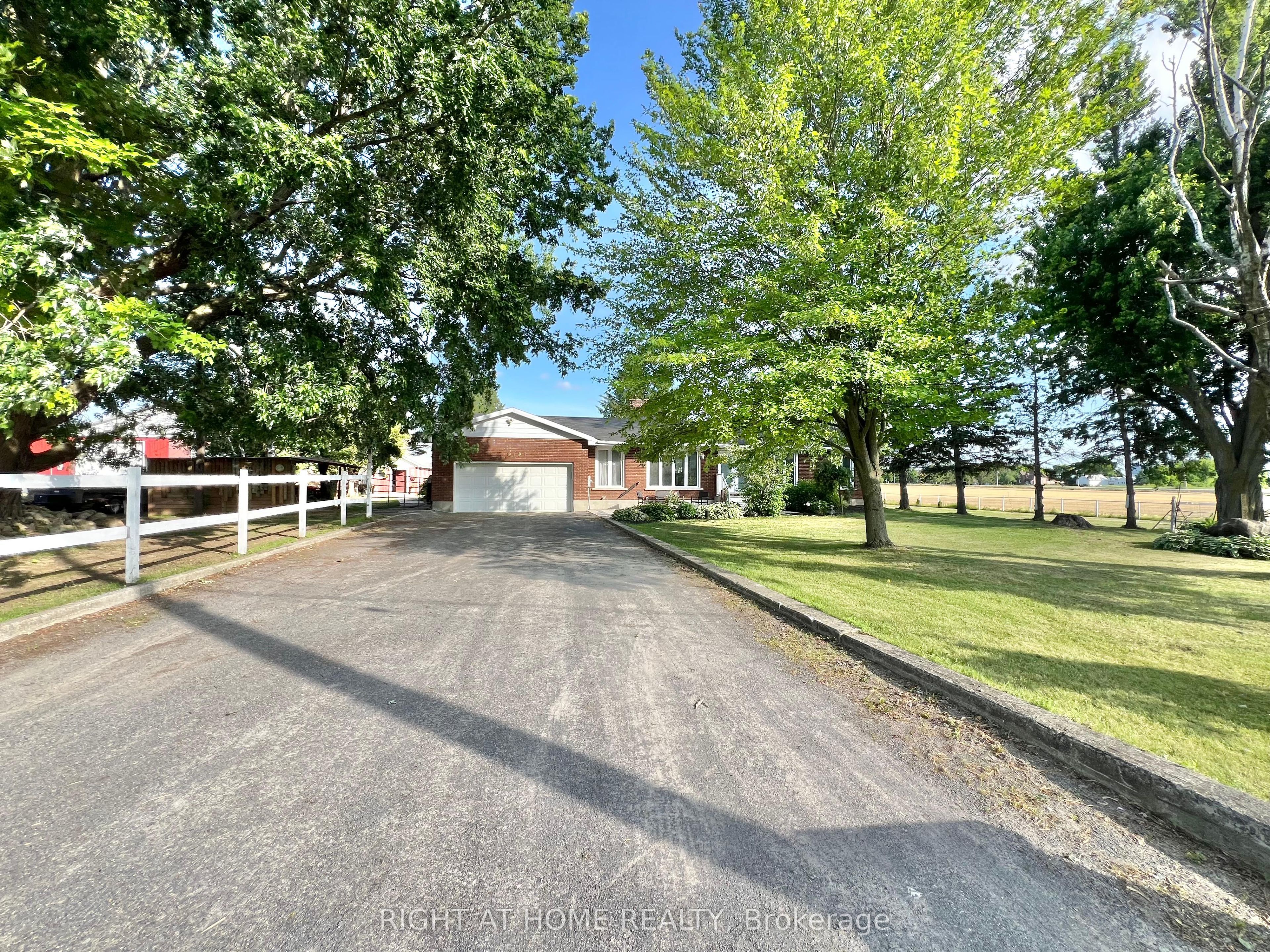 6181 Malakoff Road Property Photo 2