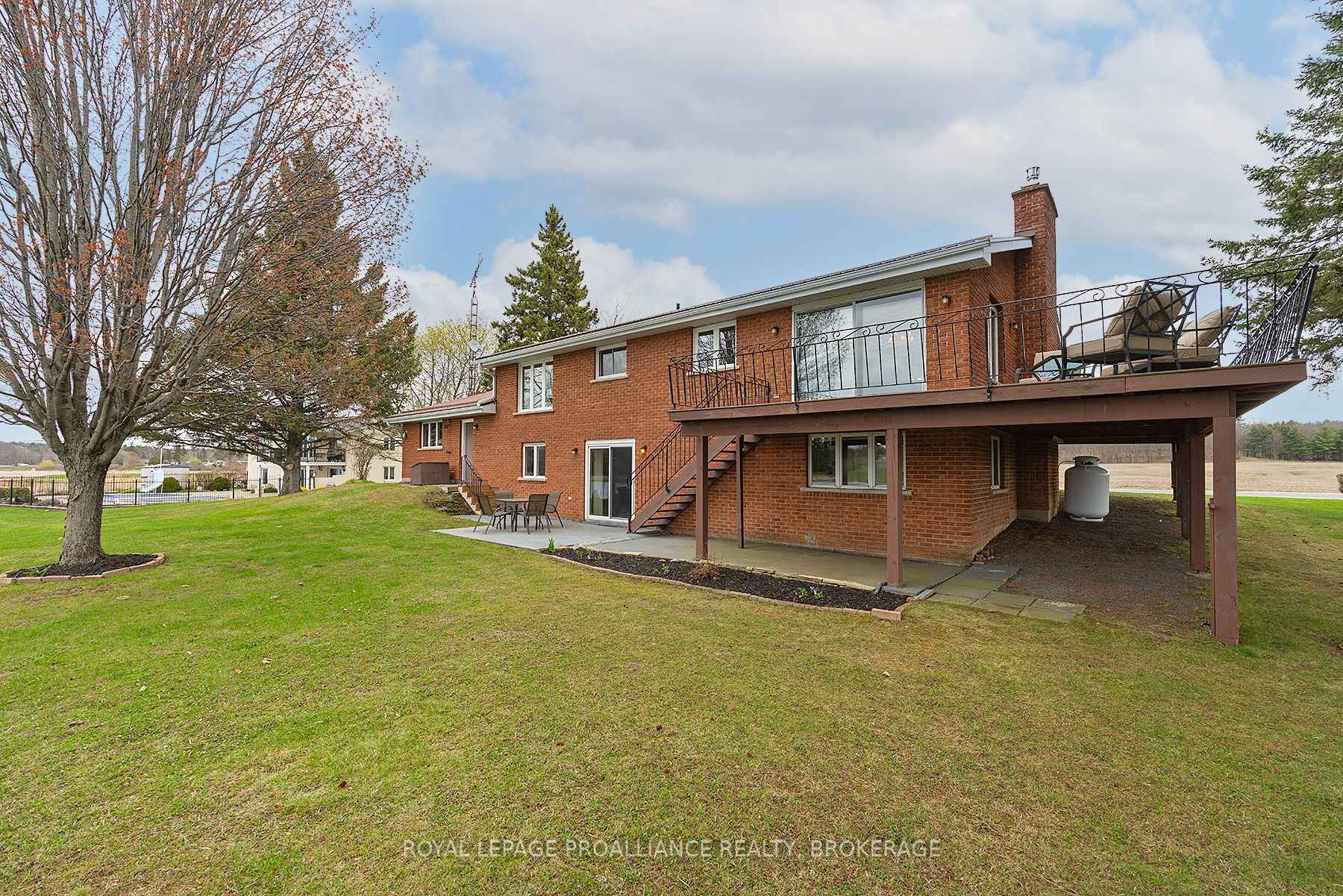 143 Clark Drive Property Photo 40