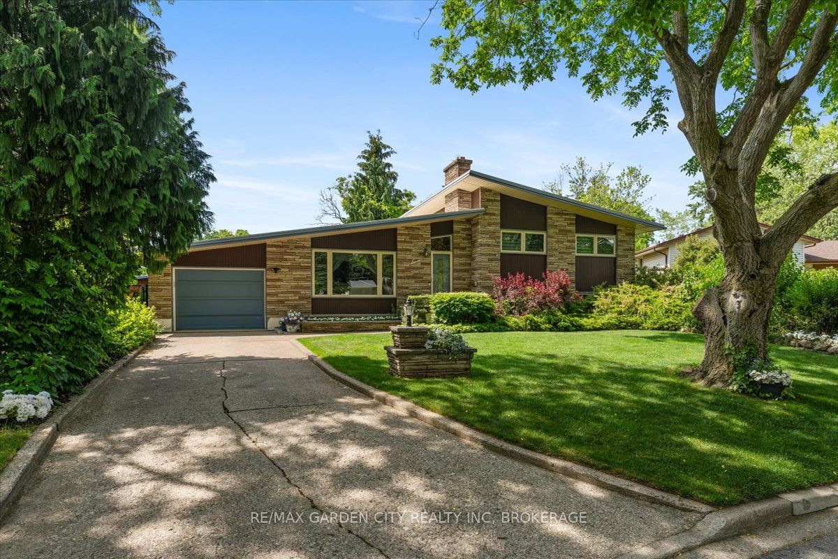 7 Glenayr Place Property Photo 1