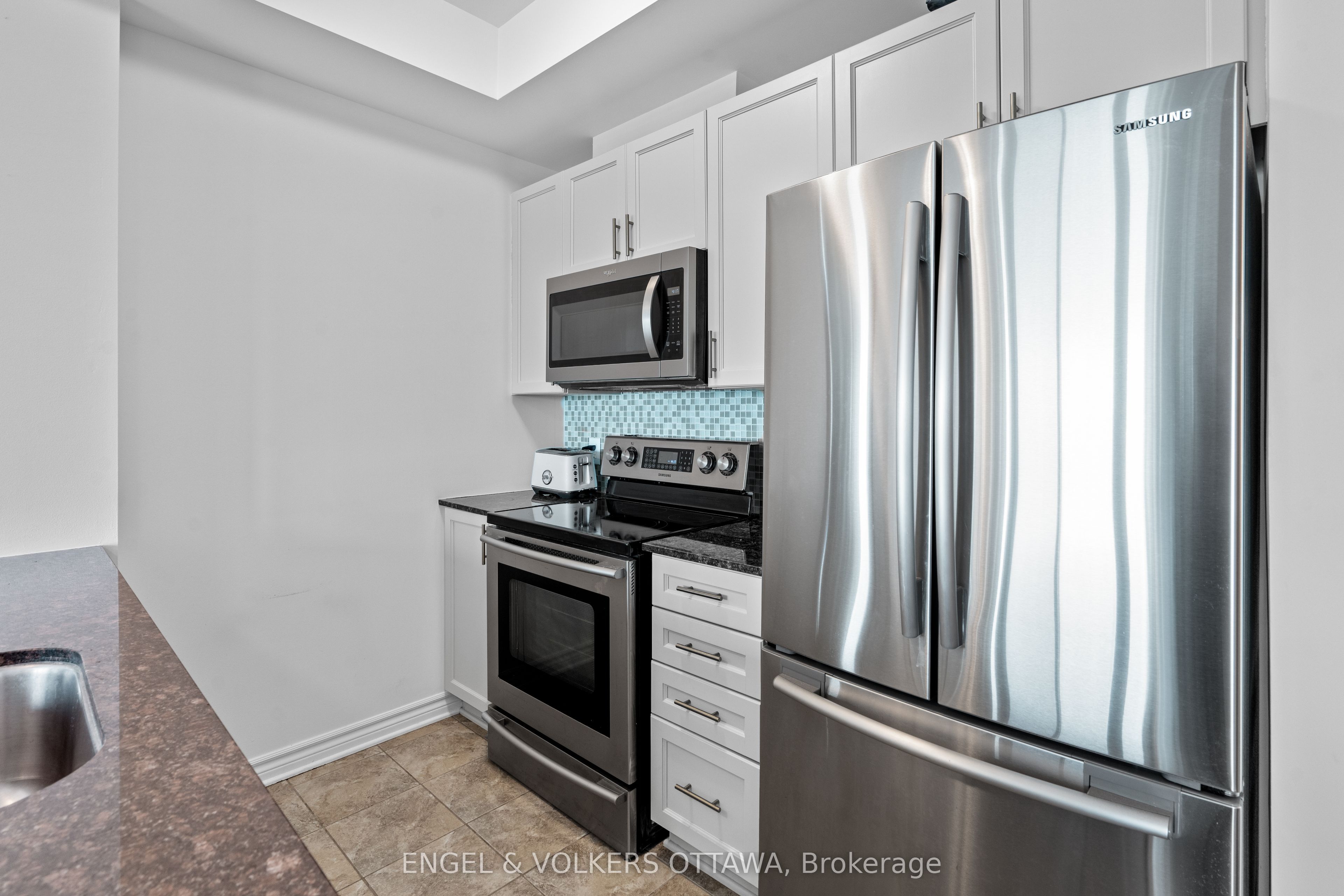 #1905 - 70 Landry Street Property Photo 11