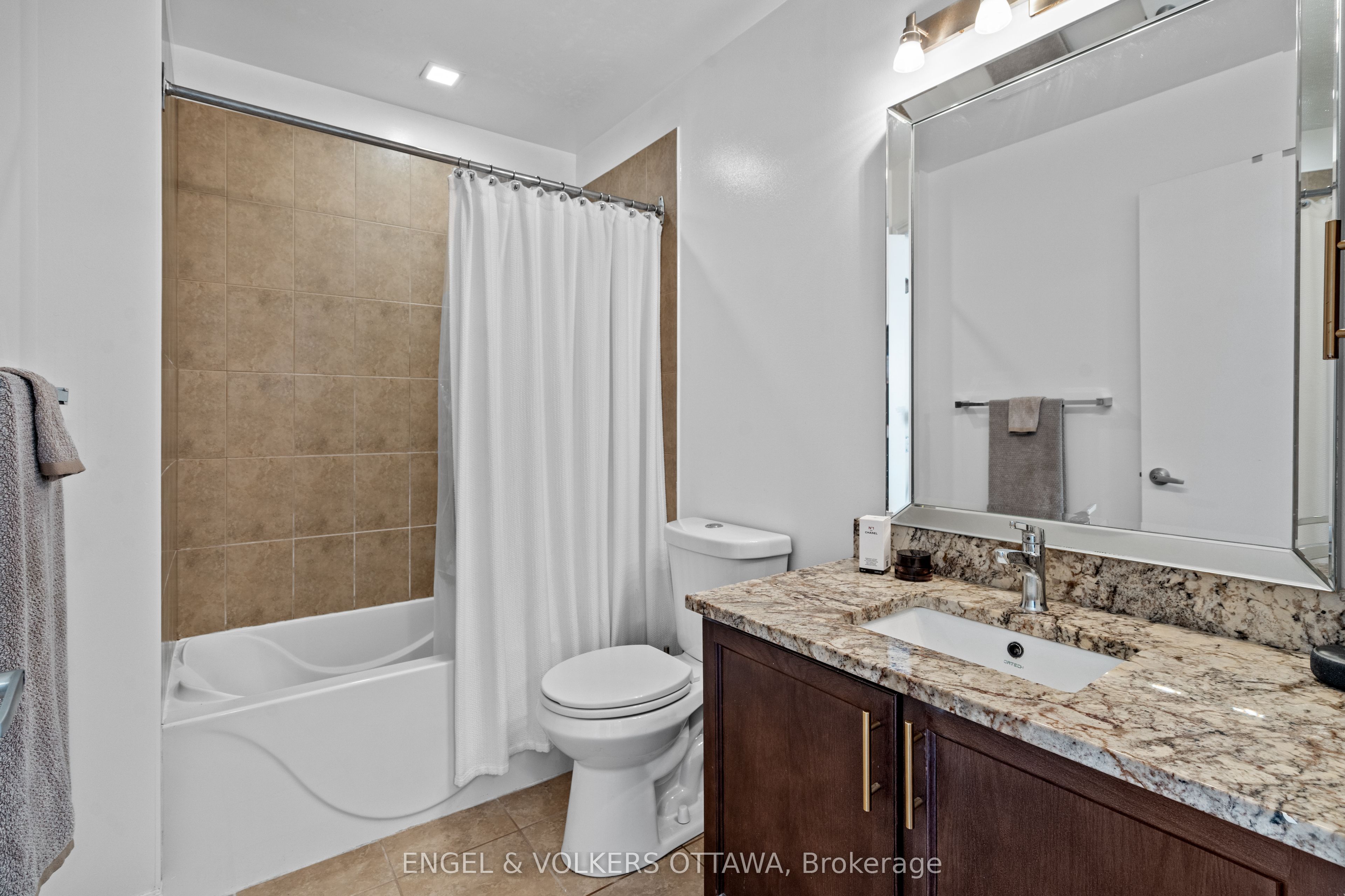 #1905 - 70 Landry Street Property Photo 24