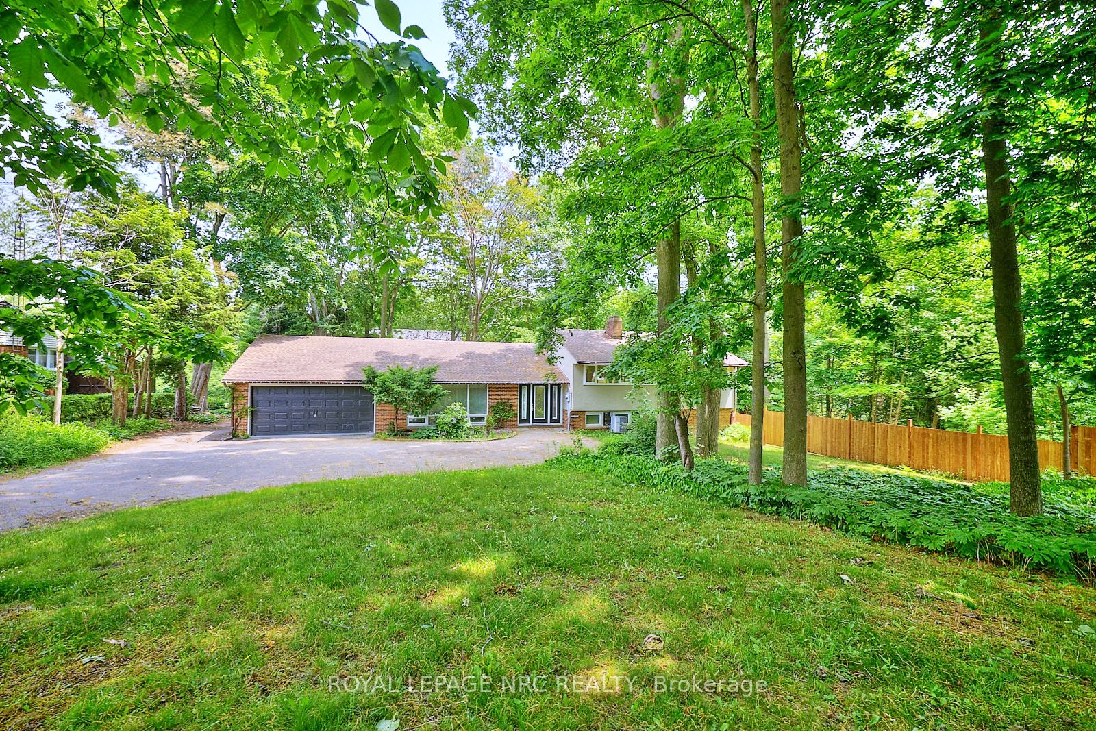 1295 Pelham St Property Photo 1