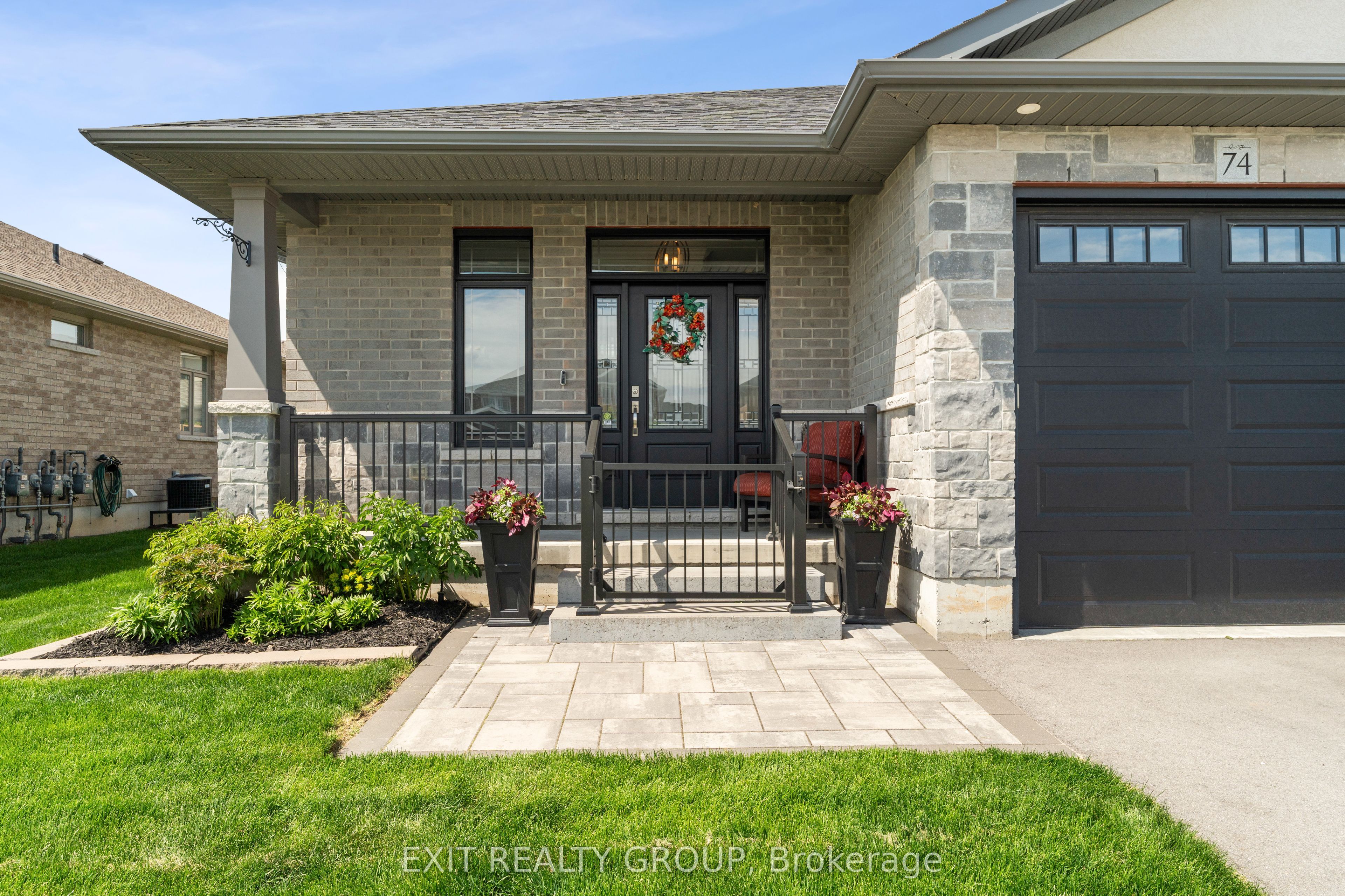 74 Wims Way Property Photo 1