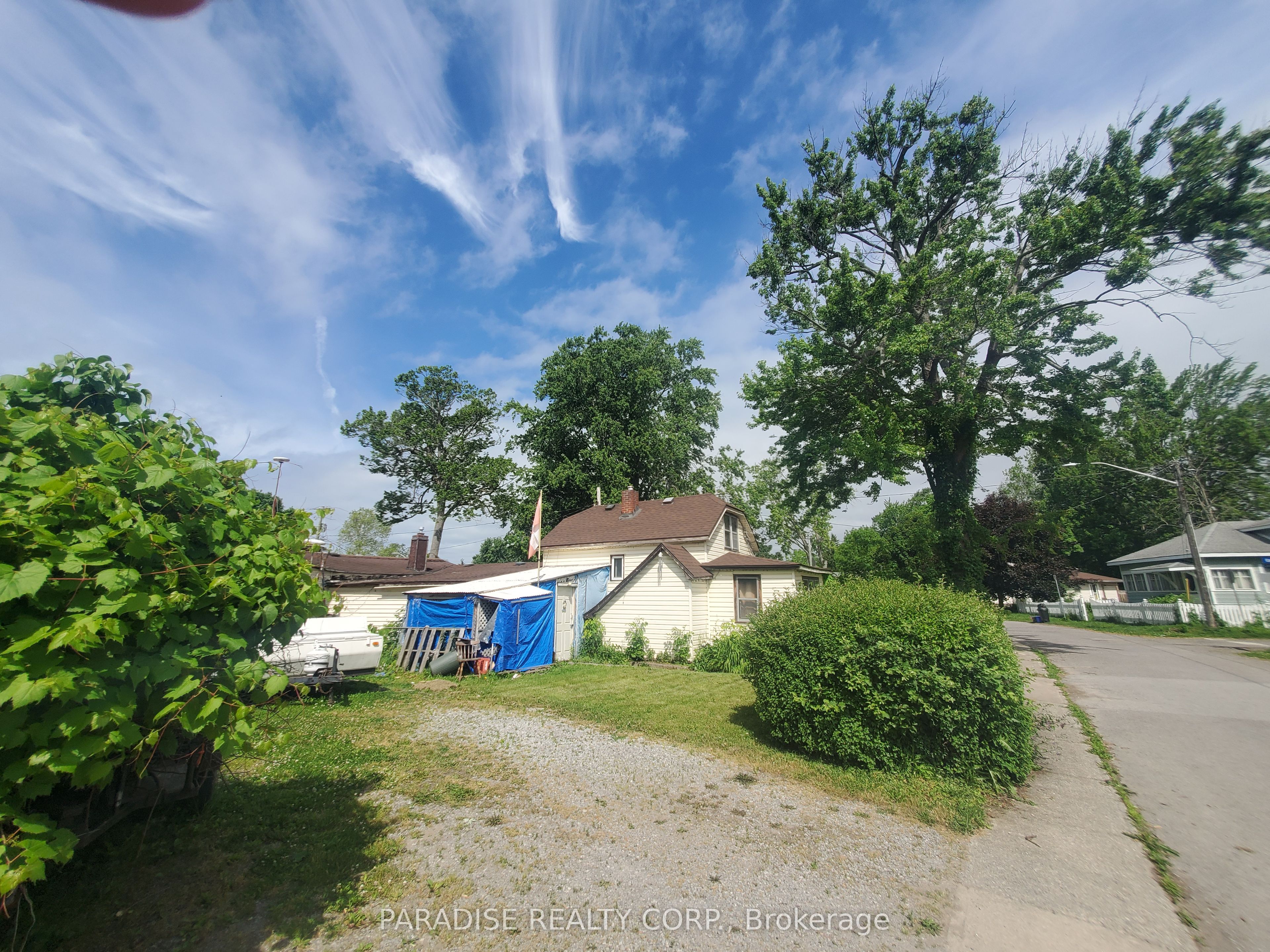 53 Cambridge Road E Property Photo 6