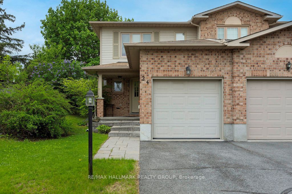 24 Ravenscroft Court Property Photo 1