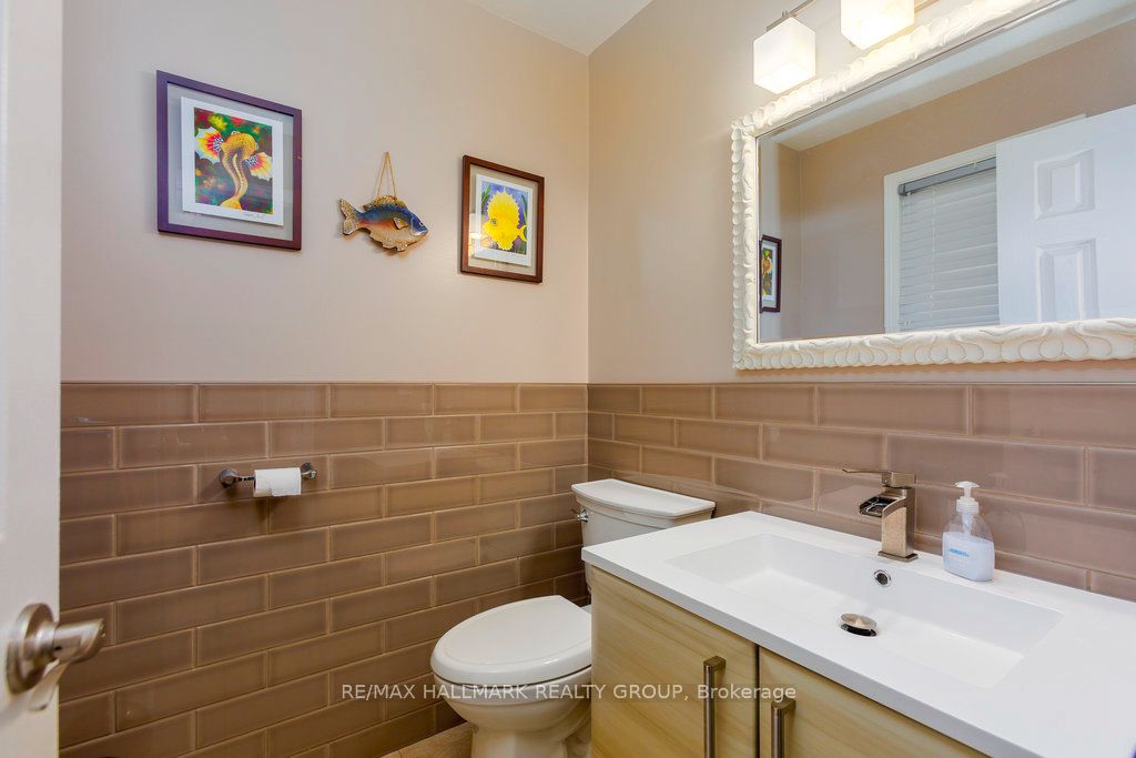 24 Ravenscroft Court Property Photo 5