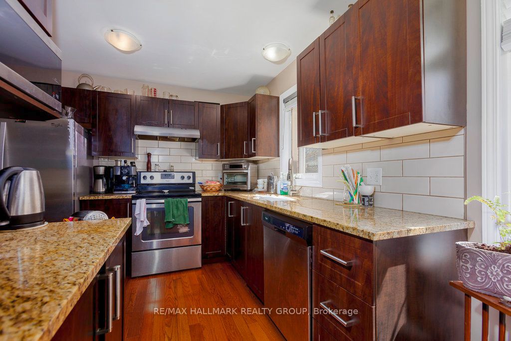 24 Ravenscroft Court Property Photo 6