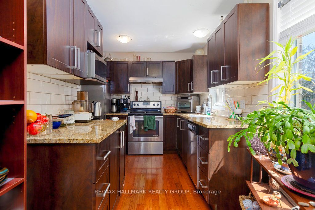 24 Ravenscroft Court Property Photo 7