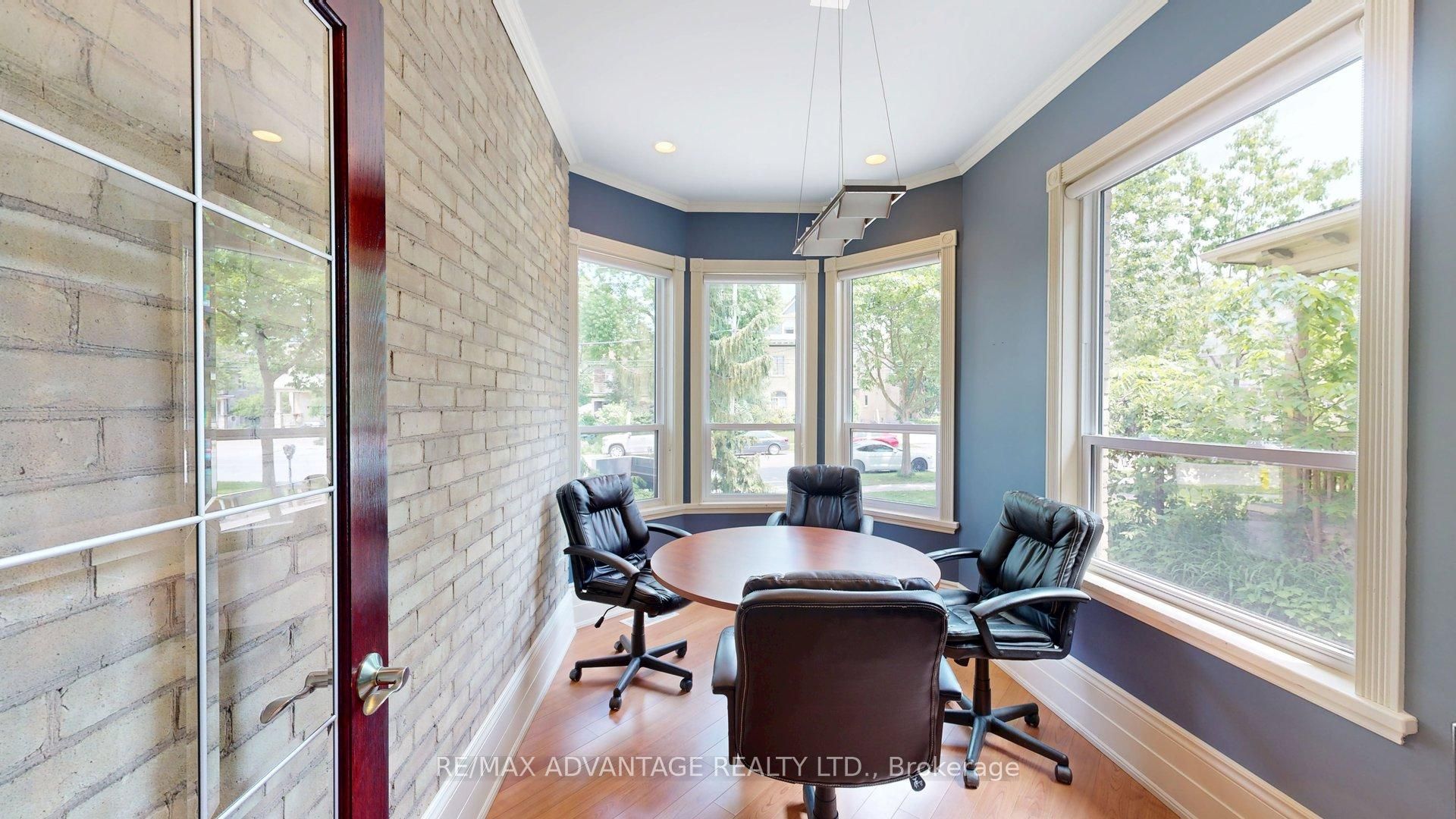 629 Wellington Street Property Photo 12
