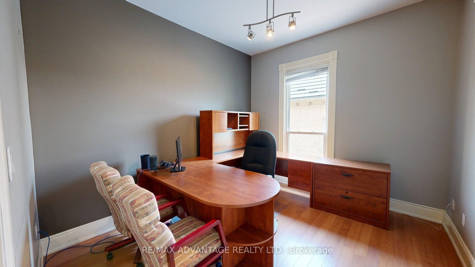 629 Wellington Street Property Photo 17