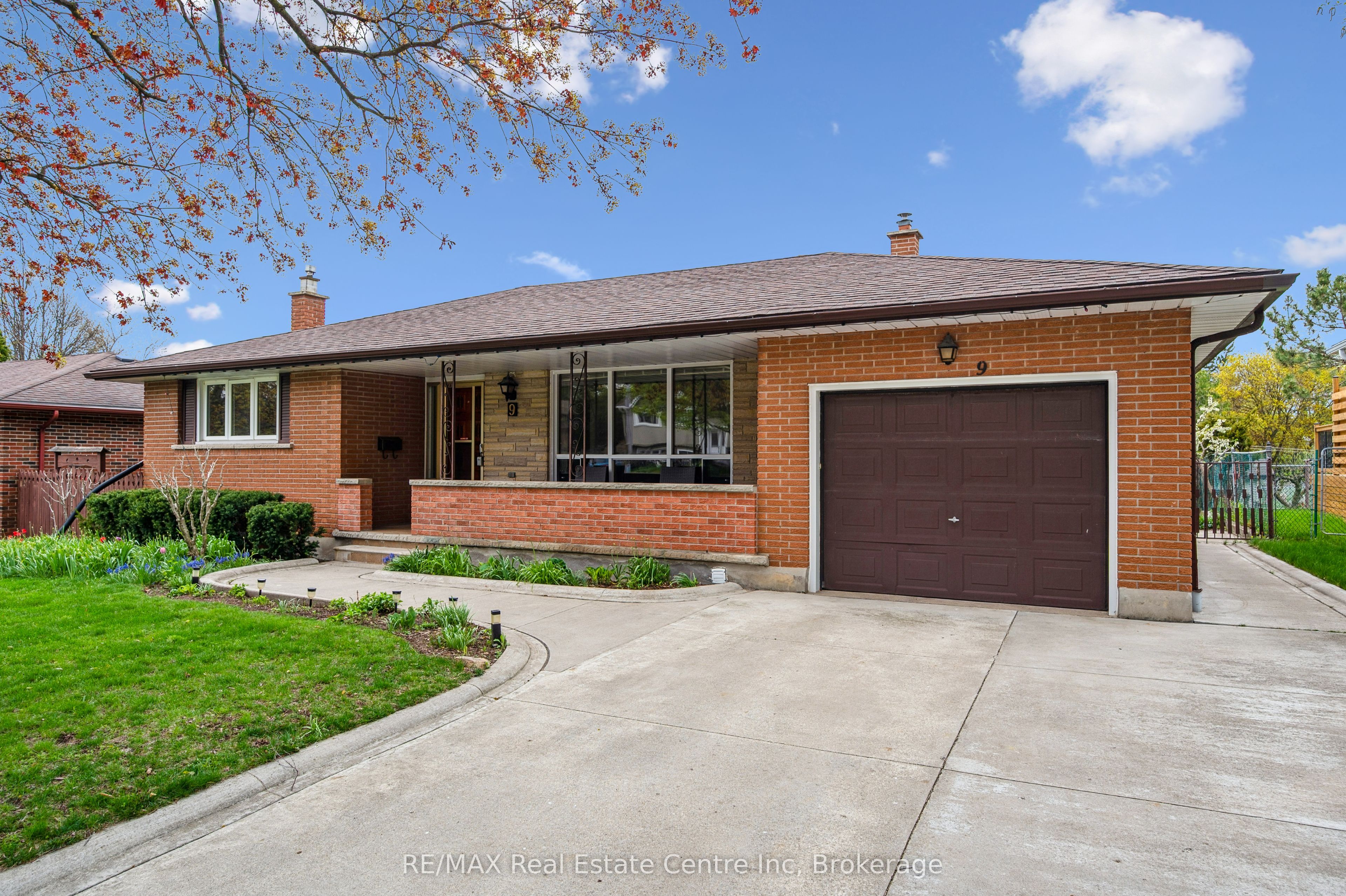 9 Flanders Road Property Photo 7