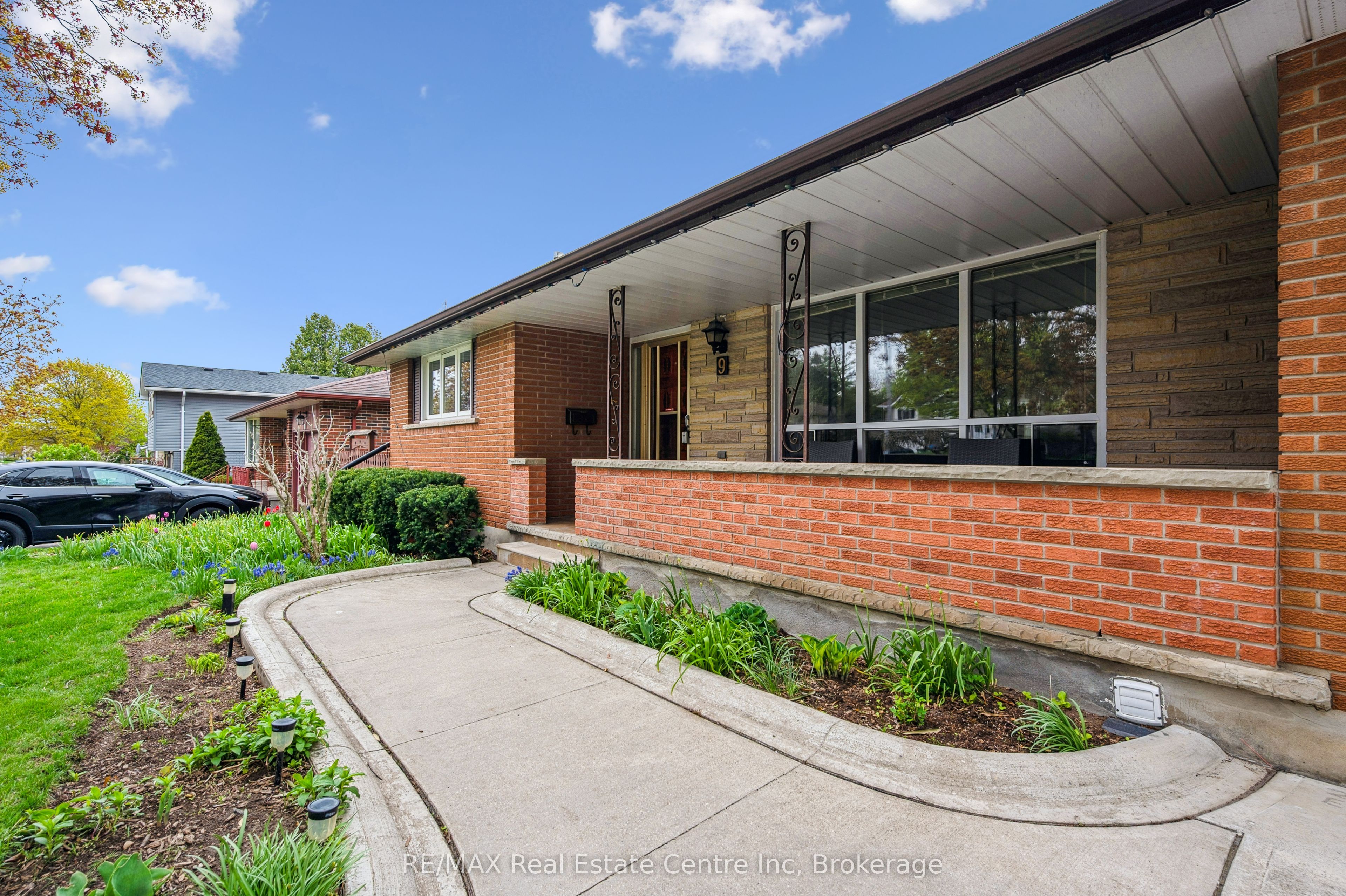 9 Flanders Road Property Photo 8