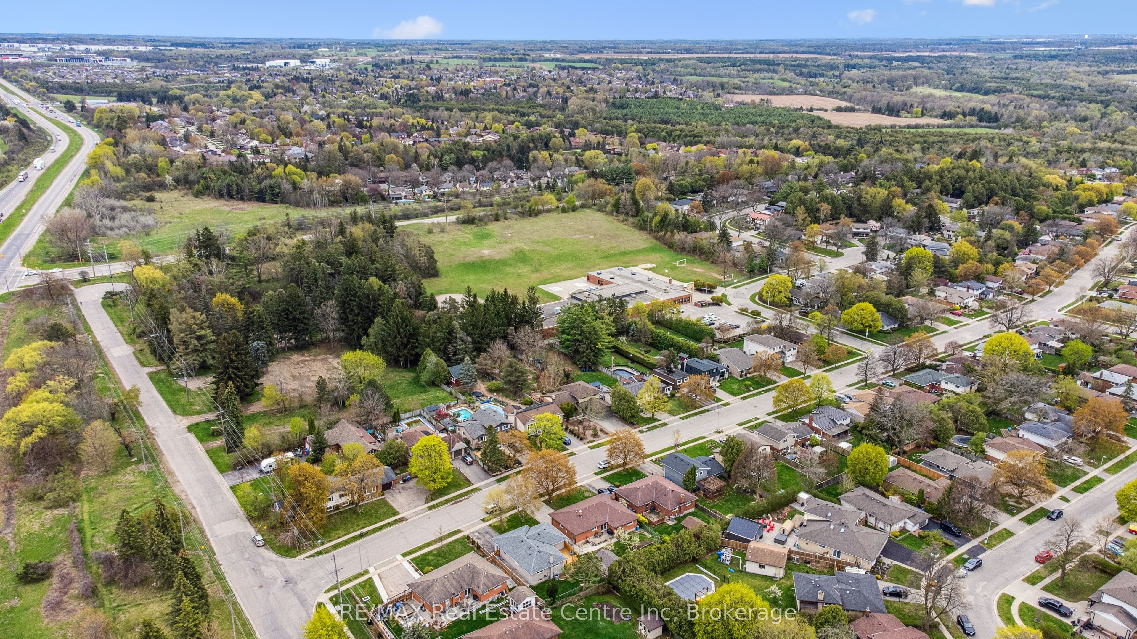 9 Flanders Road Property Photo 36