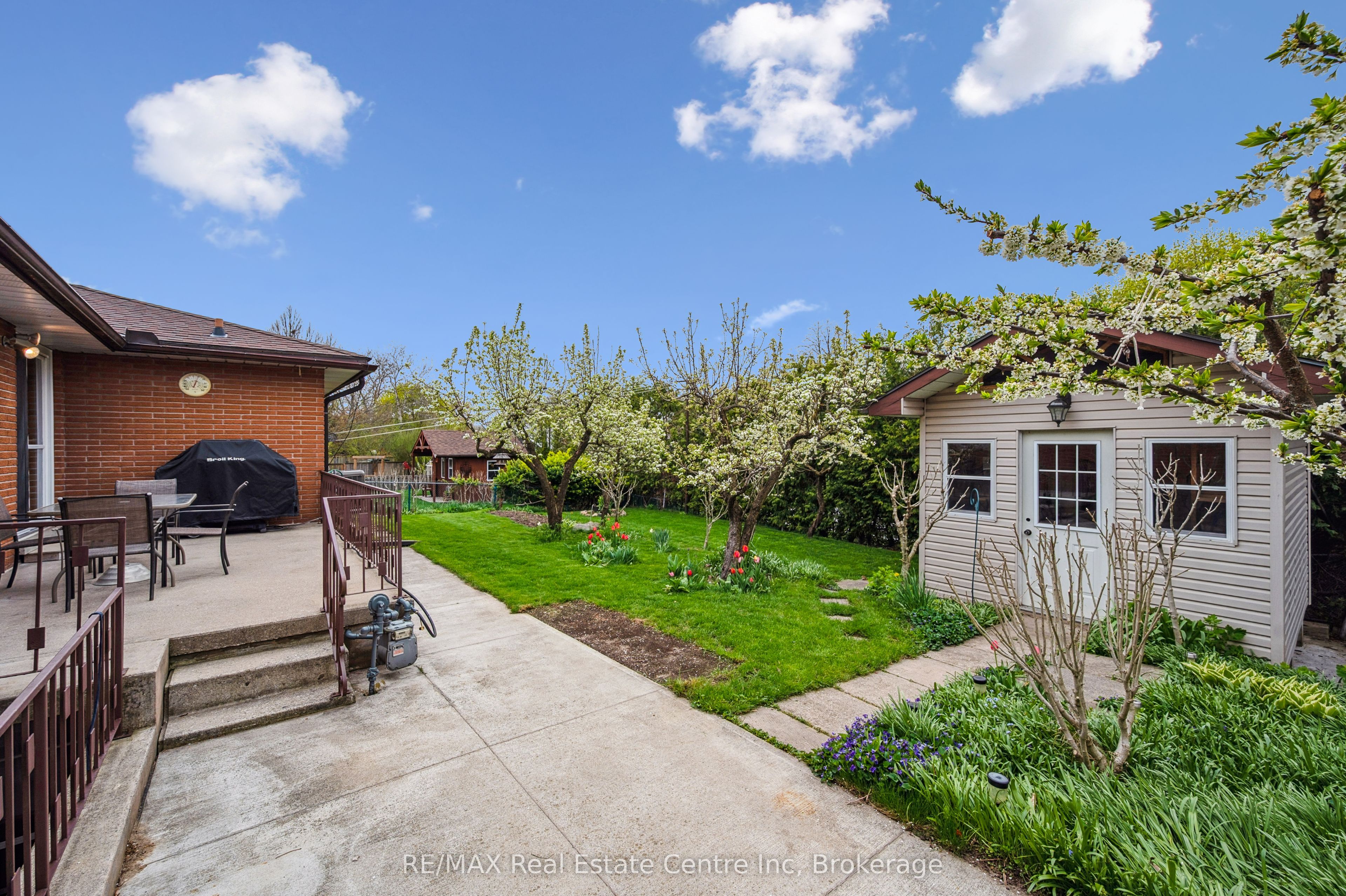 9 Flanders Road Property Photo 39