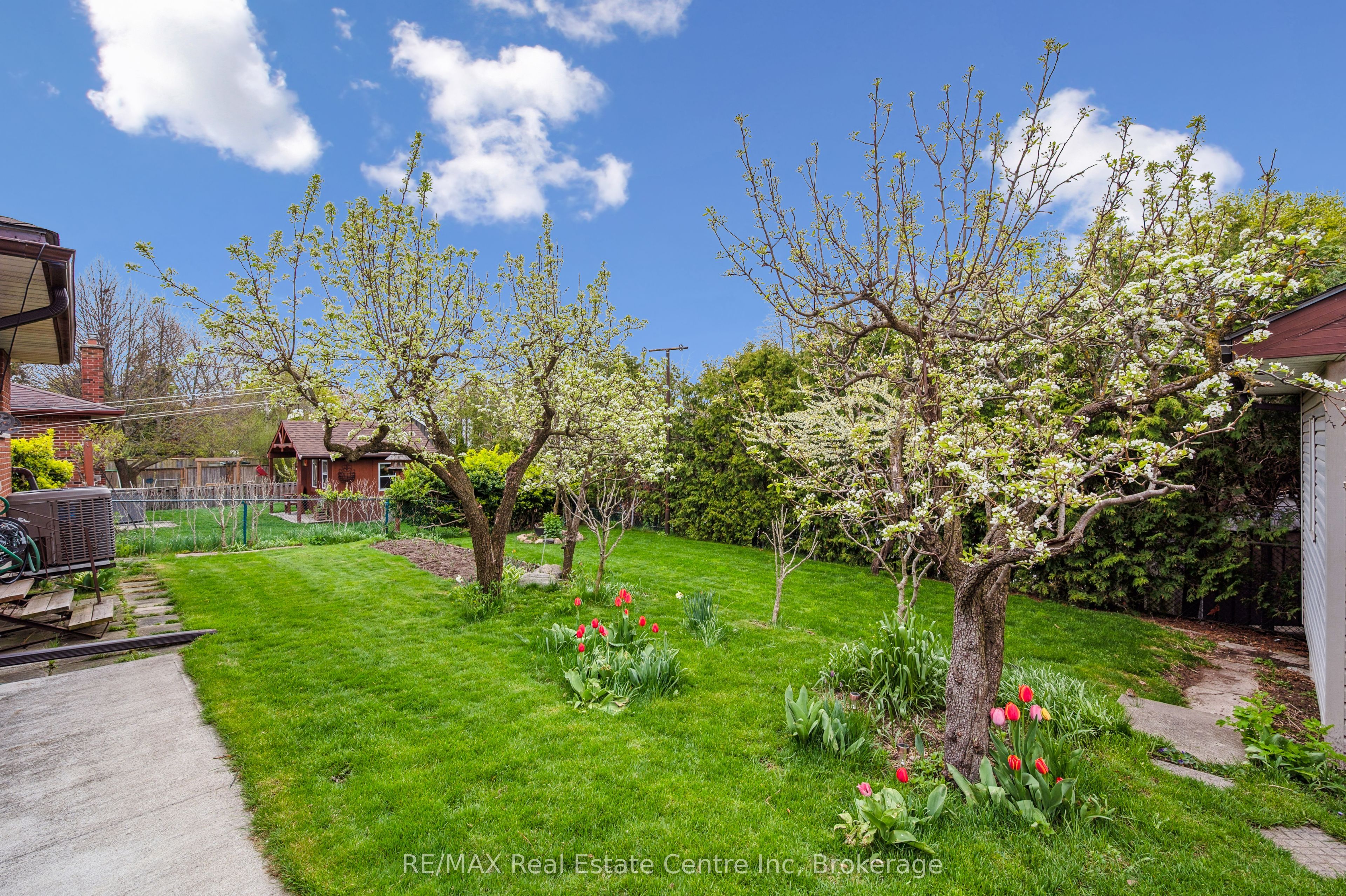 9 Flanders Road Property Photo 40
