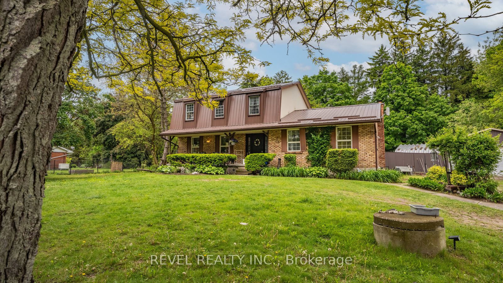 279 Cockshutt Road Property Photo 1